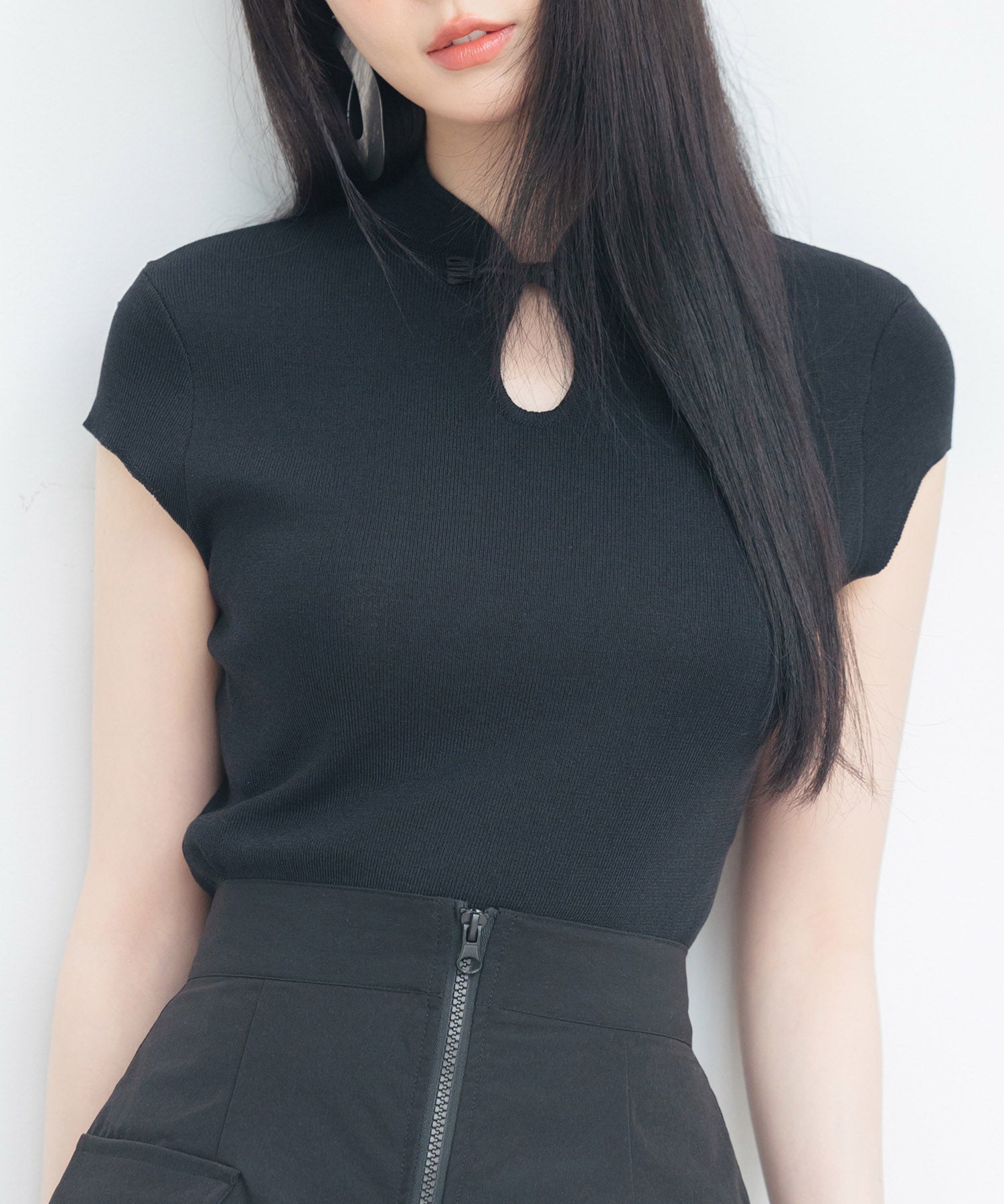 デコルテ涙開きフレンチスリーブニットsdp8005 ブラック