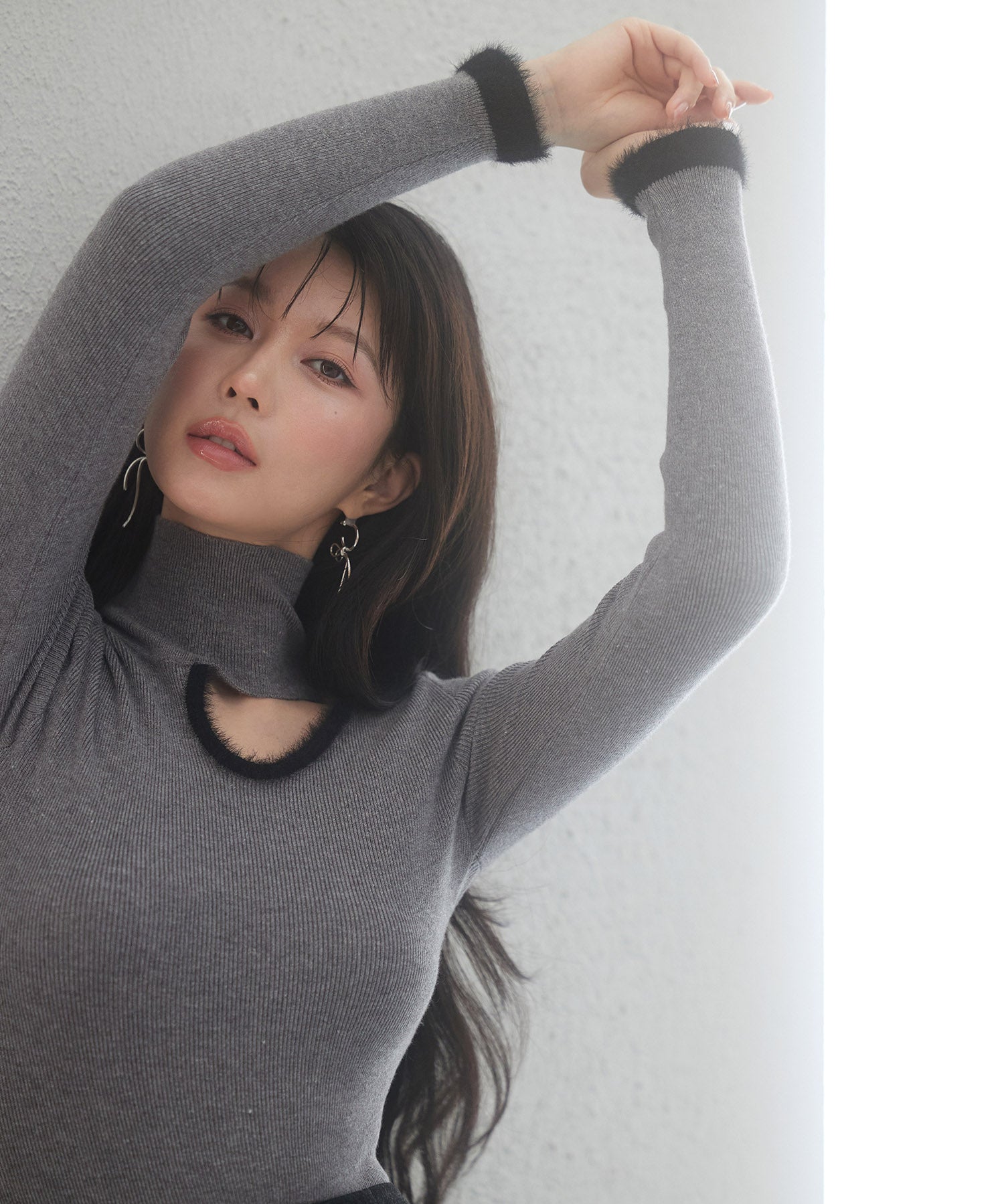 フロントオープンハイネックニットプルオーバーsdp8014 グレー