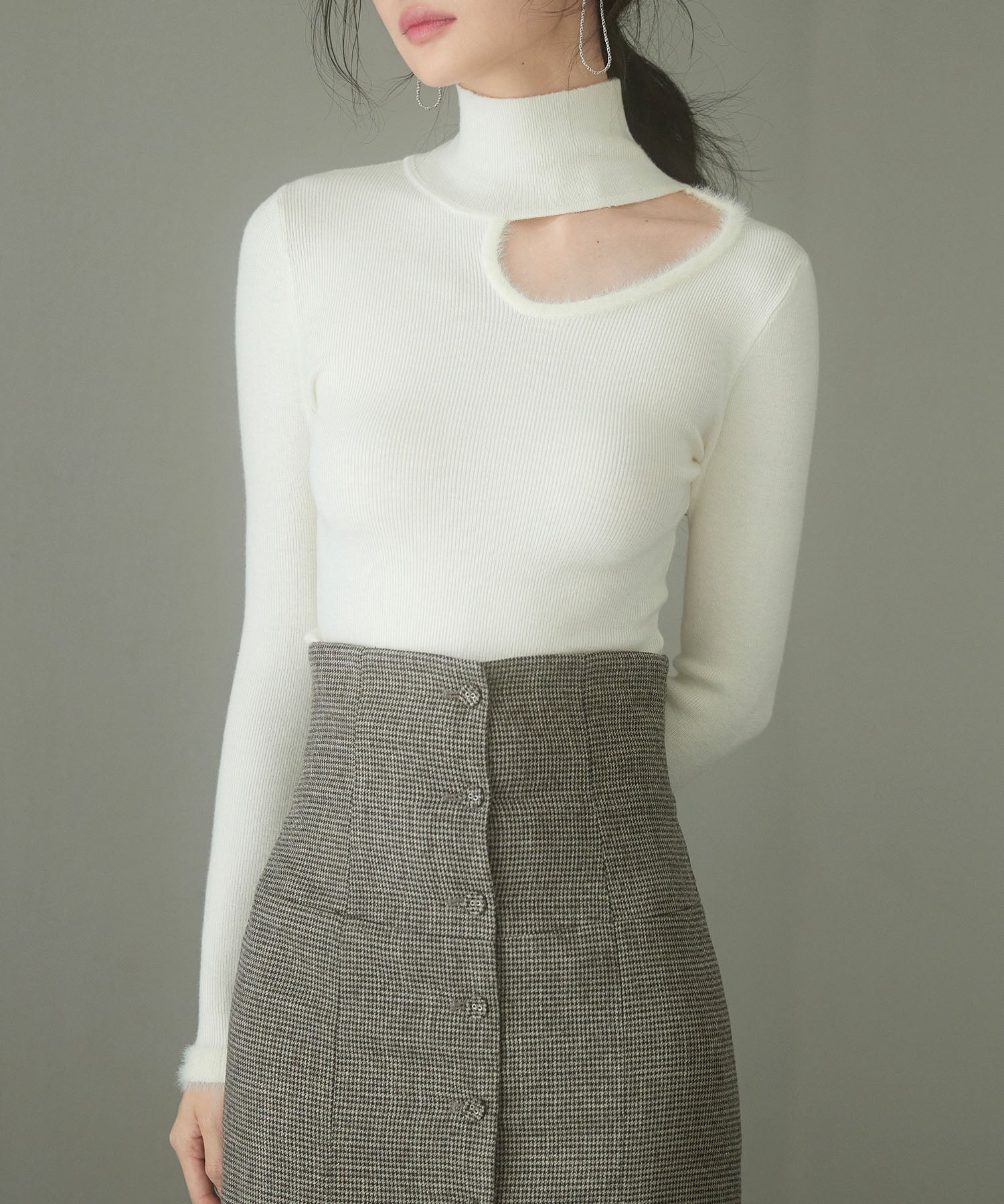 フロントオープンハイネックニットプルオーバーsdp8014 アイボリー