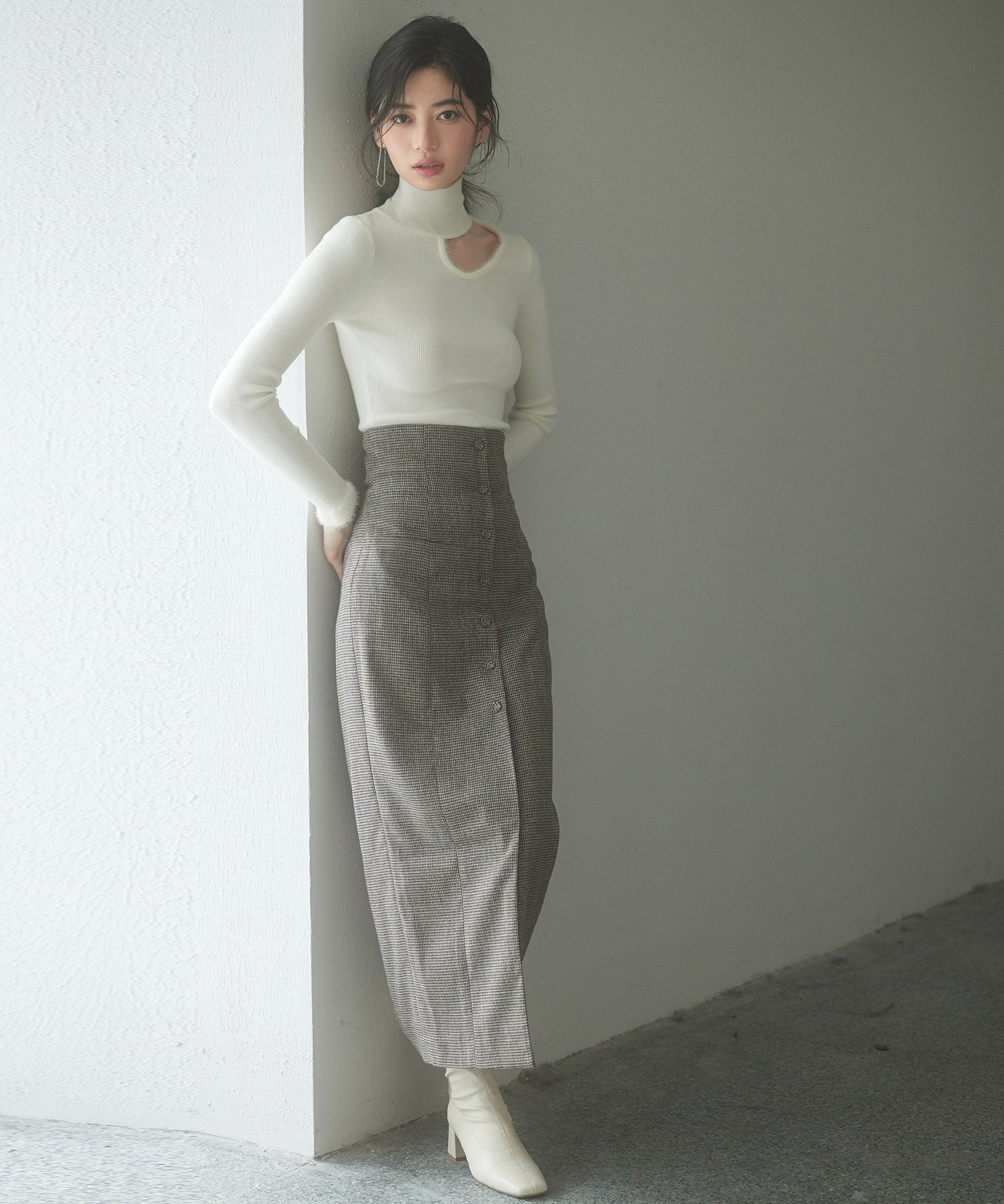 フロントオープンハイネックニットプルオーバーsdp8014 アイボリー