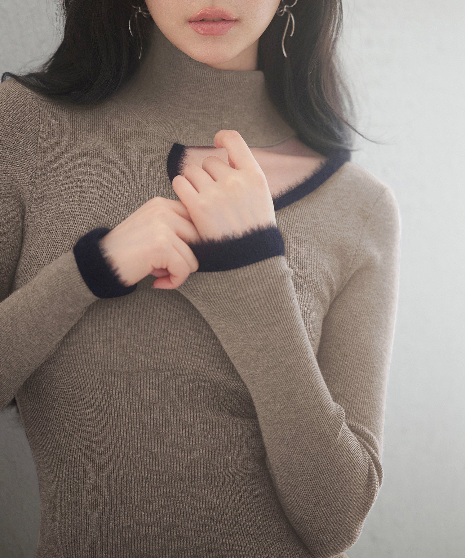 フロントオープンハイネックニットプルオーバーsdp8014 モカ