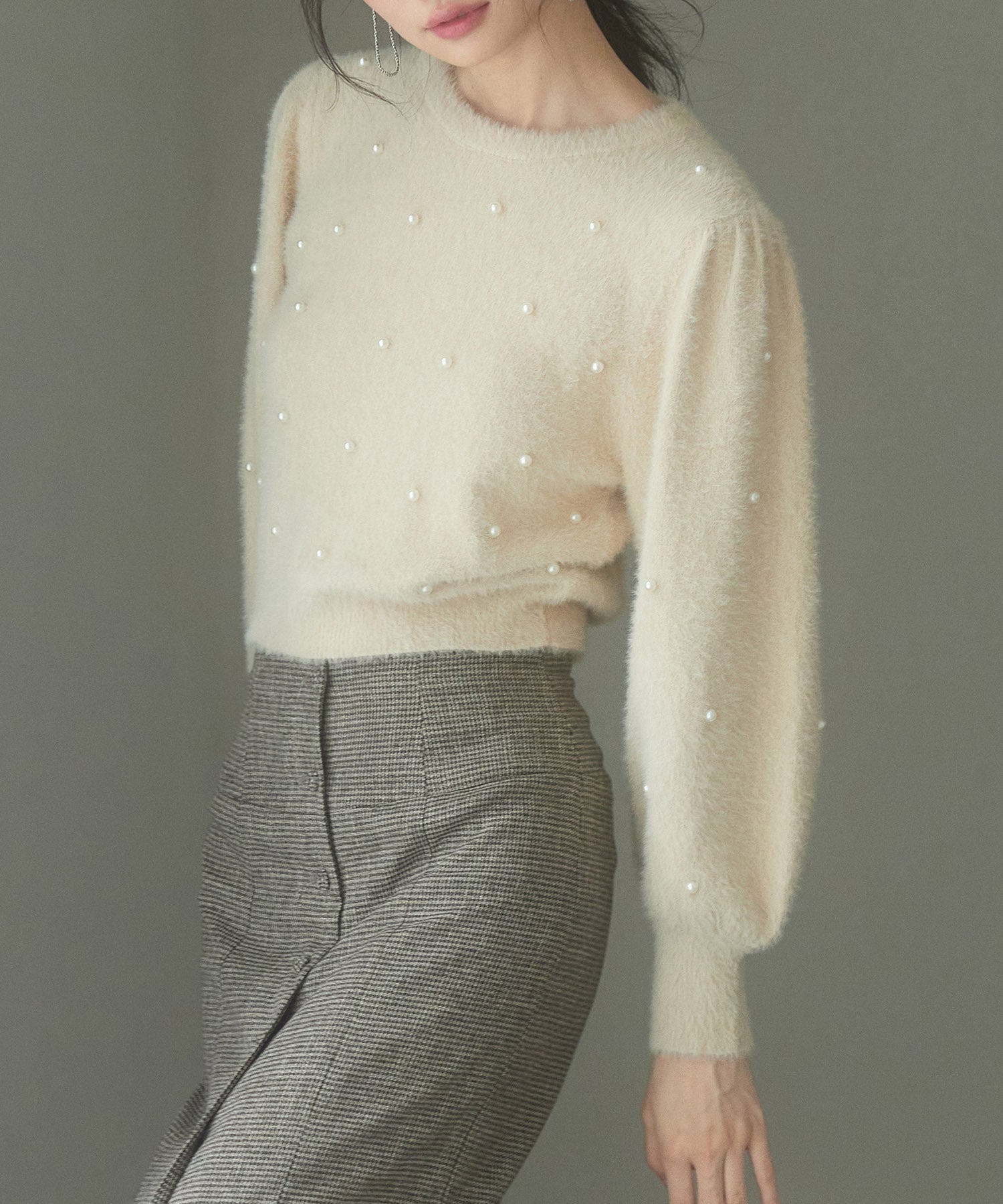 パール付きシャギー素材ニットプルオーバーsdp8020 ベージュ