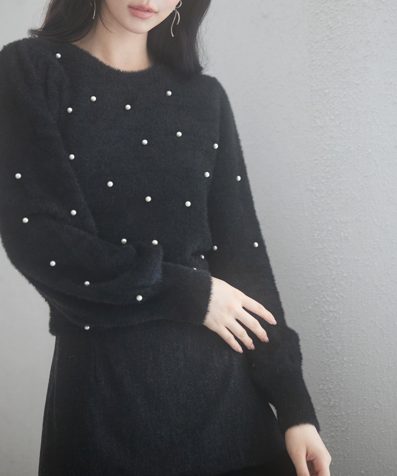 パール付きシャギー素材ニットプルオーバーsdp8020 ブラック