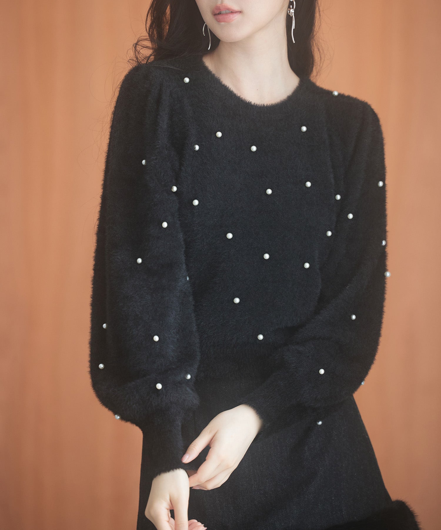 パール付きシャギー素材ニットプルオーバーsdp8020 ブラック