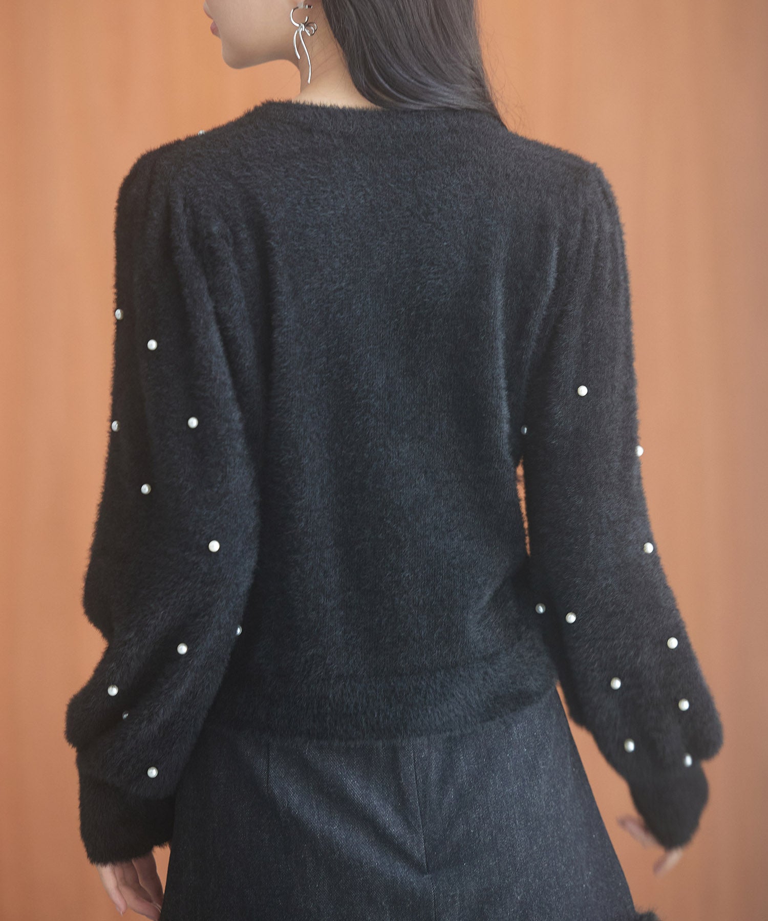 パール付きシャギー素材ニットプルオーバーsdp8020 ブラック