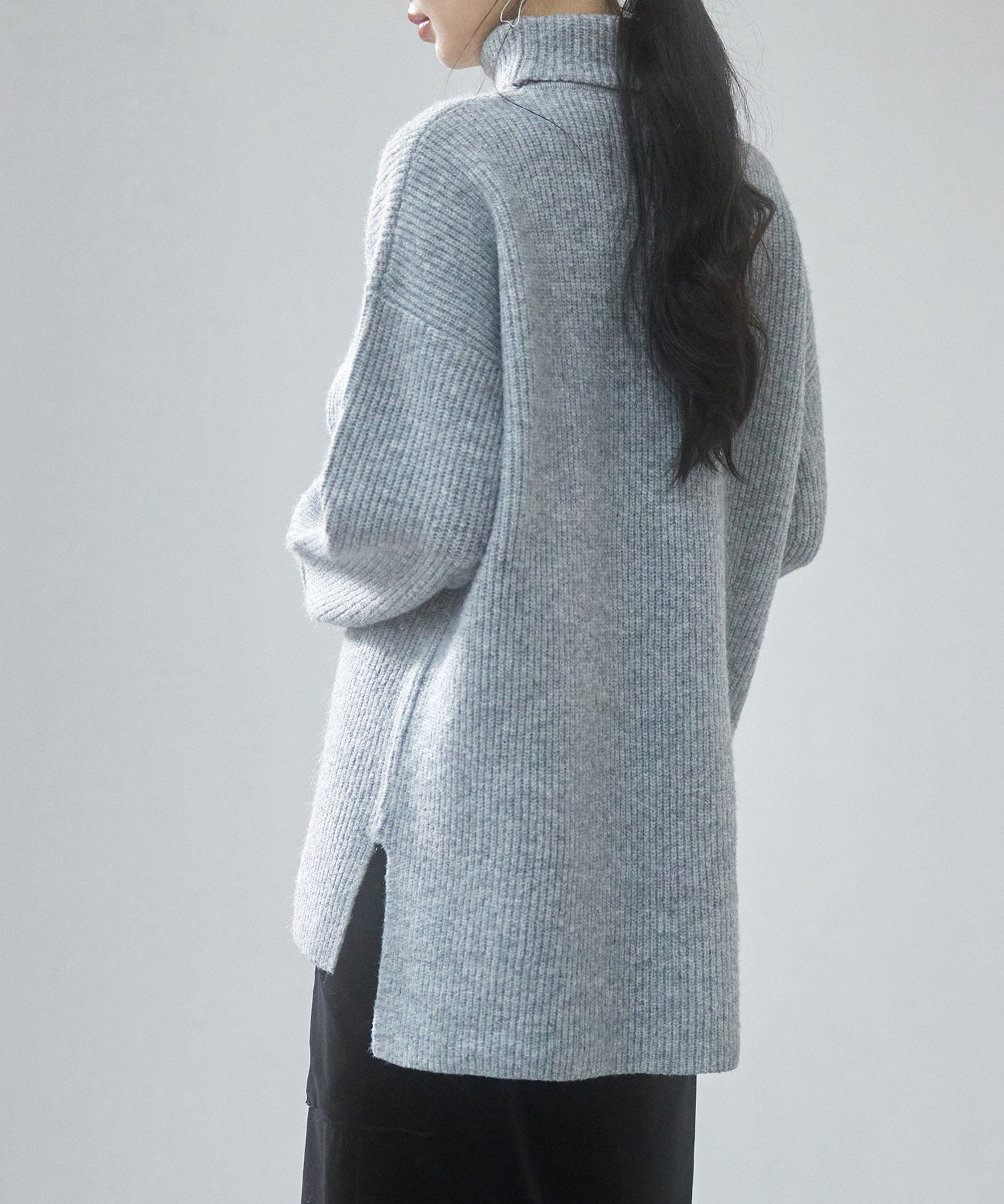 体型カバーハイネックニットプルオーバーsdp8026 グレー