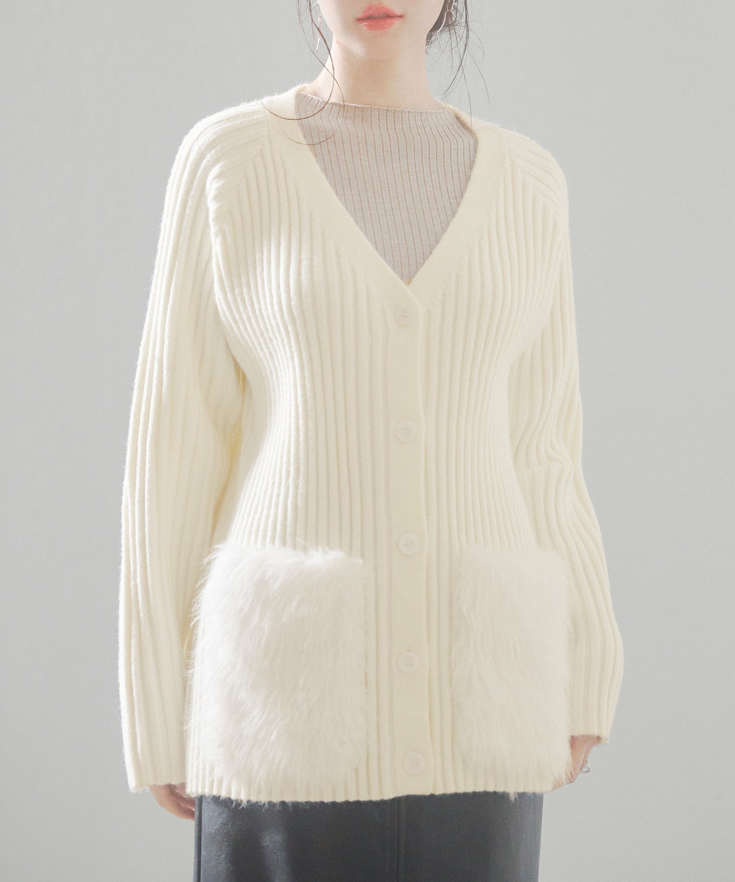 ファーポケットVネックニットカーディガンsdp8029-103-38