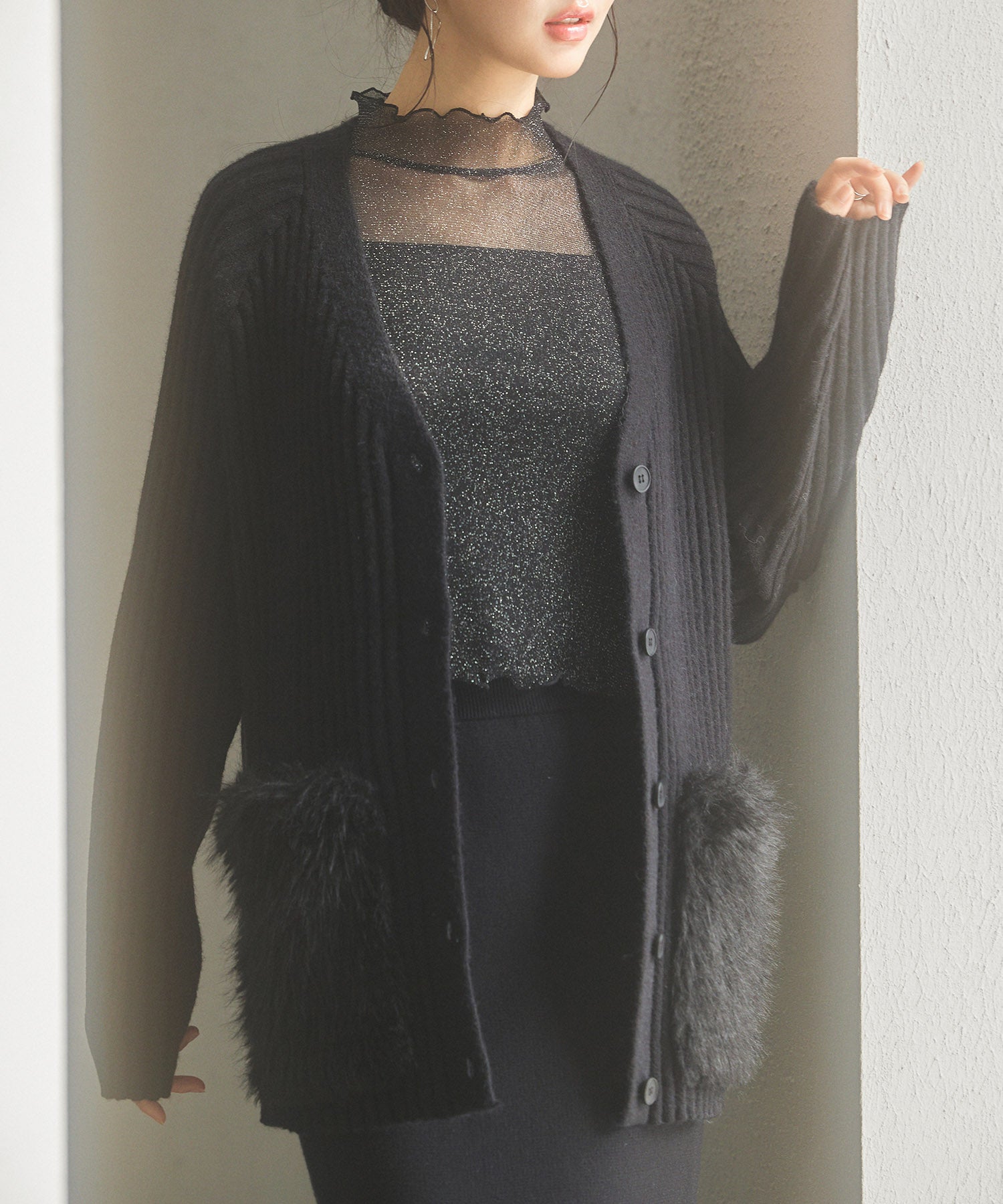 ファーポケットVネックニットカーディガンsdp8029 ブラック