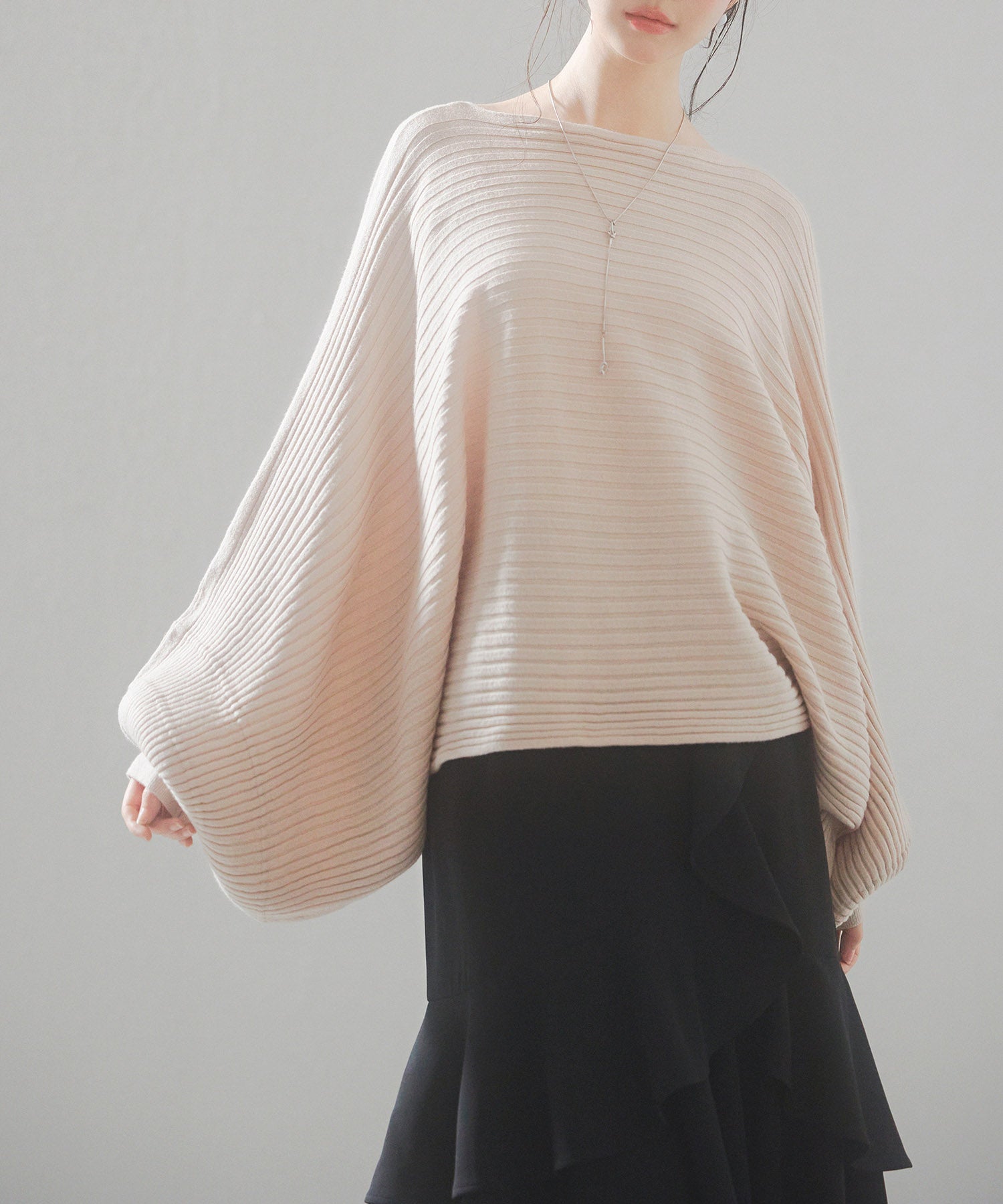 ボートネックドルマンスリーブニットsdp8032 ベージュ