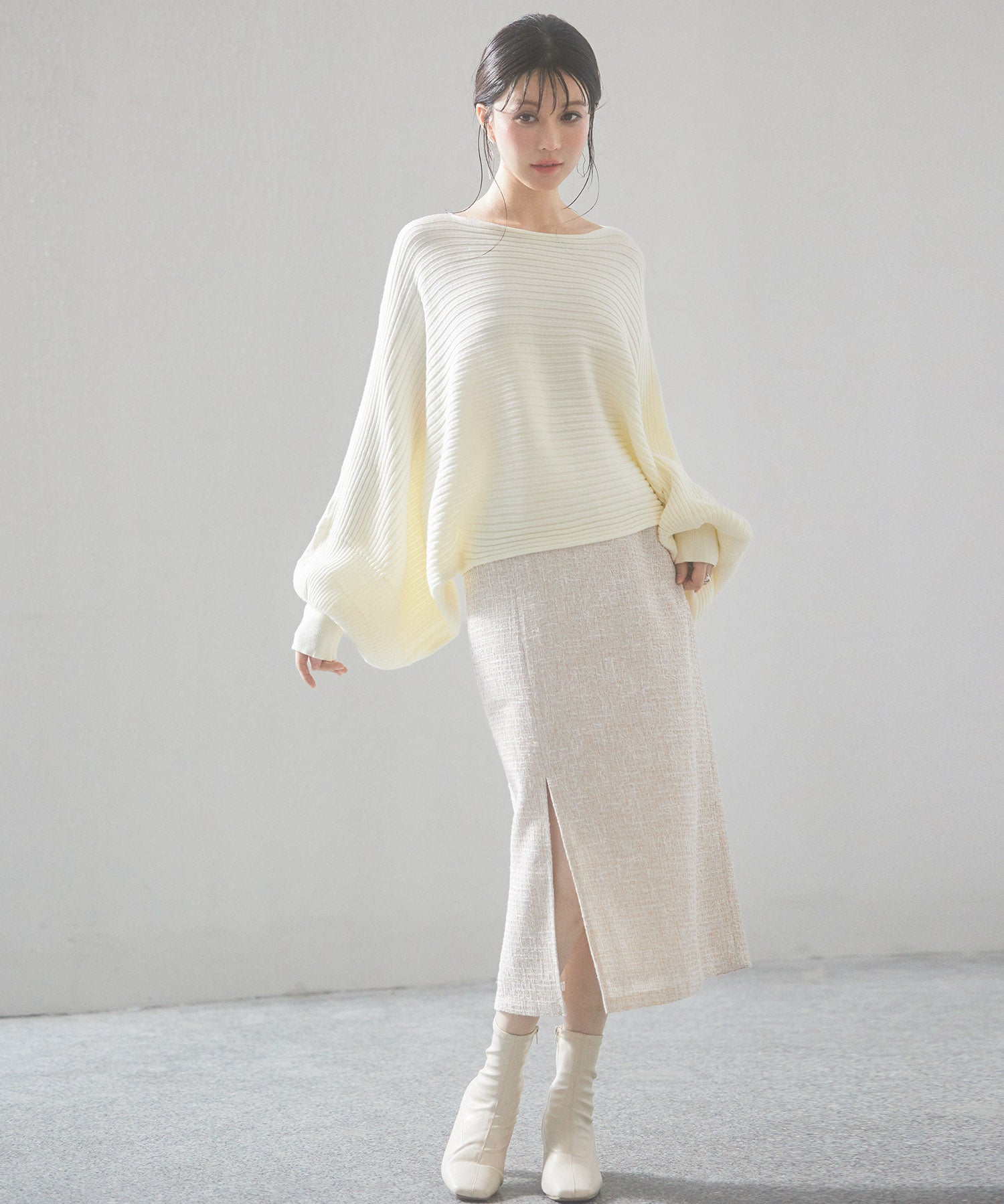 ボートネックドルマンスリーブニットsdp8032 アイボリー