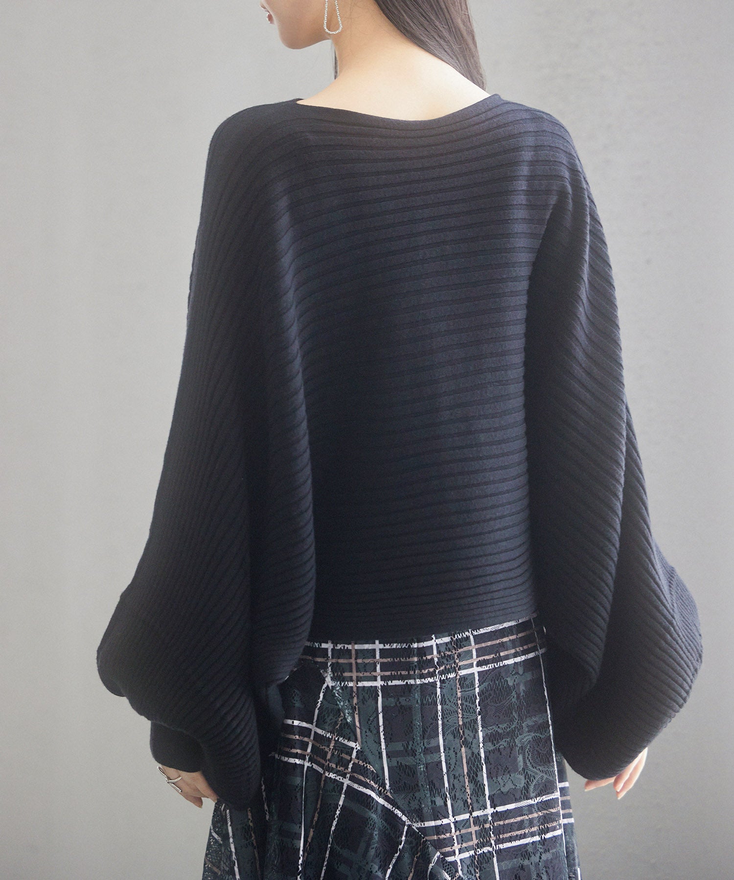 ボートネックドルマンスリーブニットsdp8032 ブラック