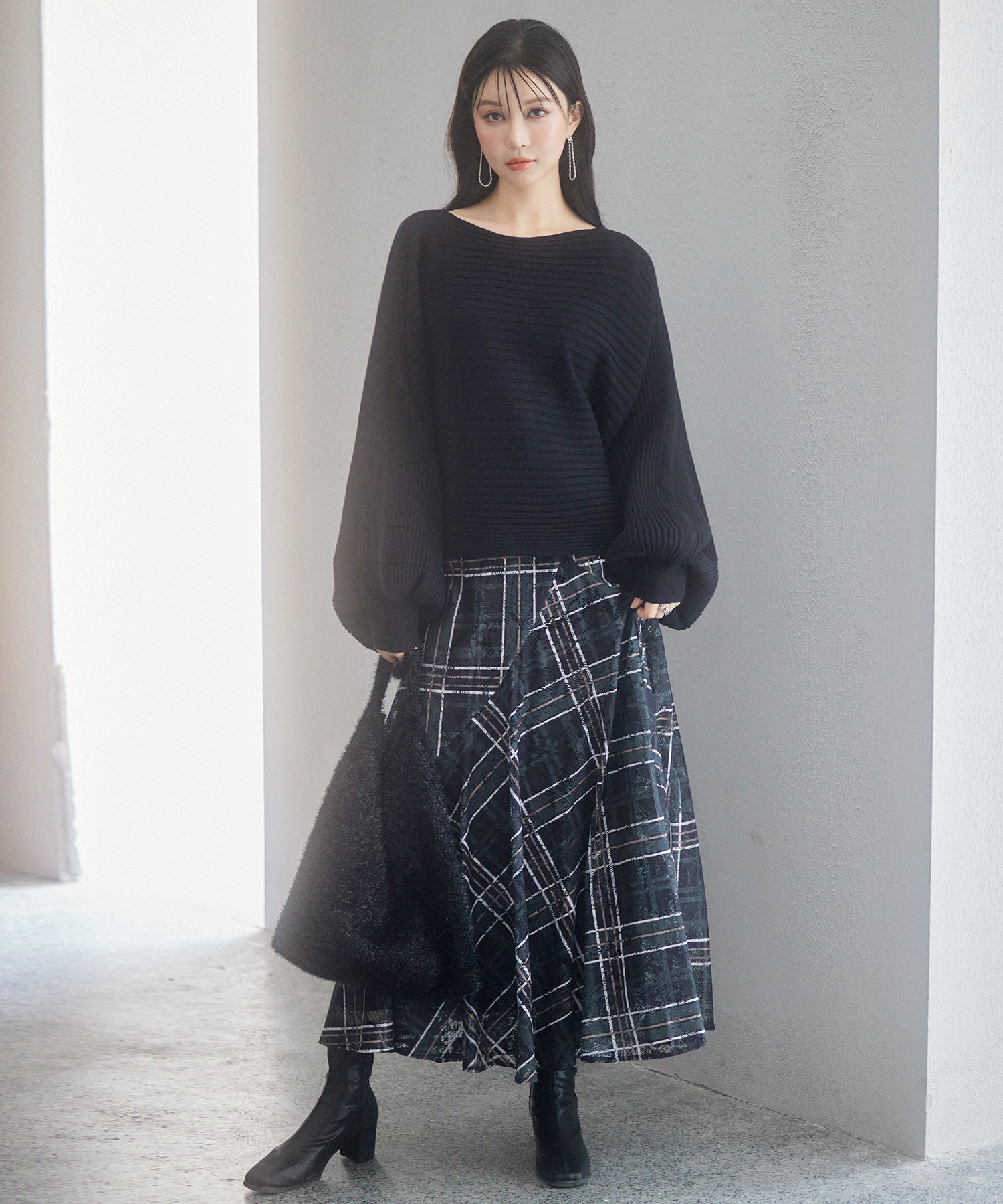 ボートネックドルマンスリーブニットsdp8032 ブラック