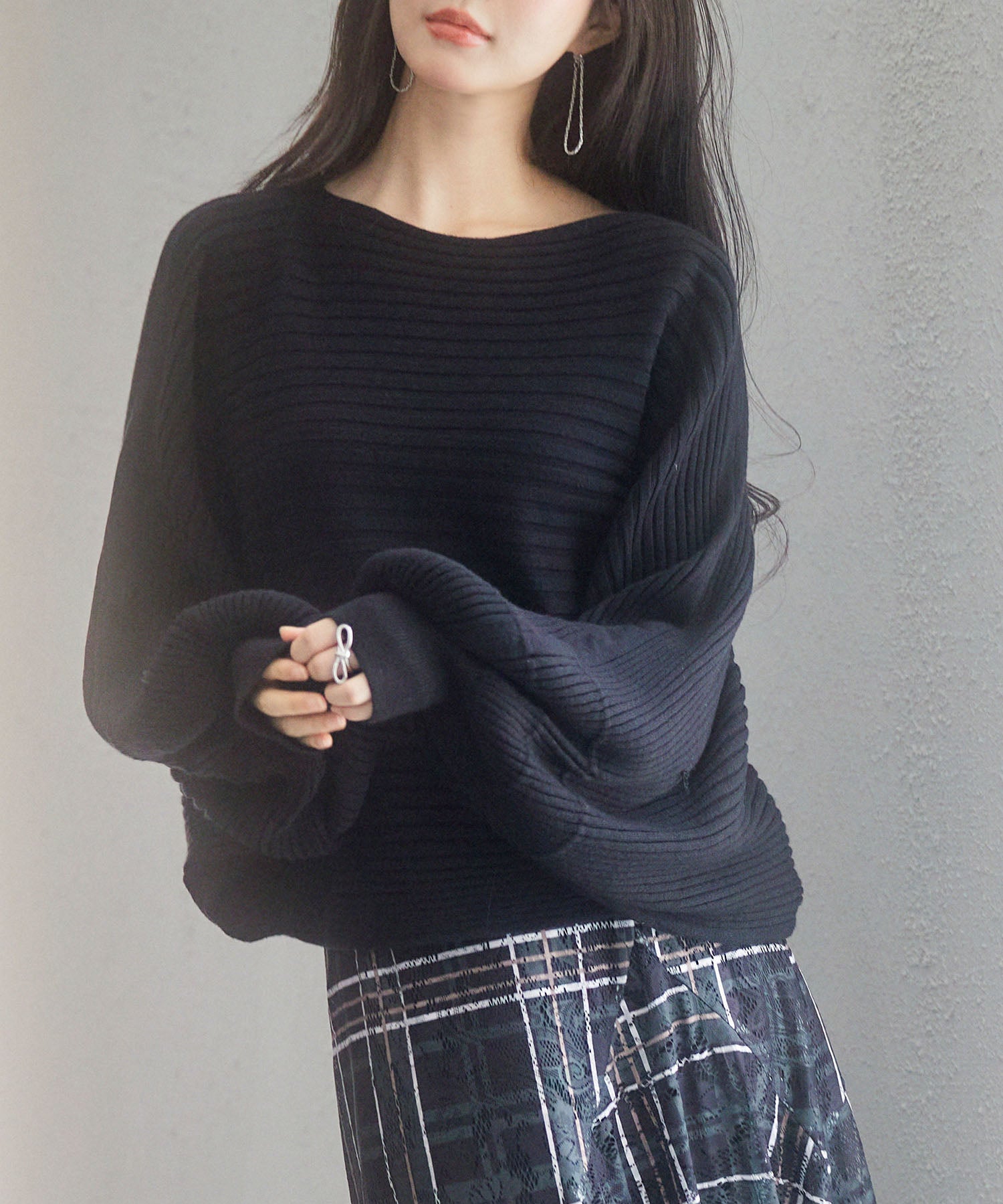 ボートネックドルマンスリーブニットsdp8032 ブラック