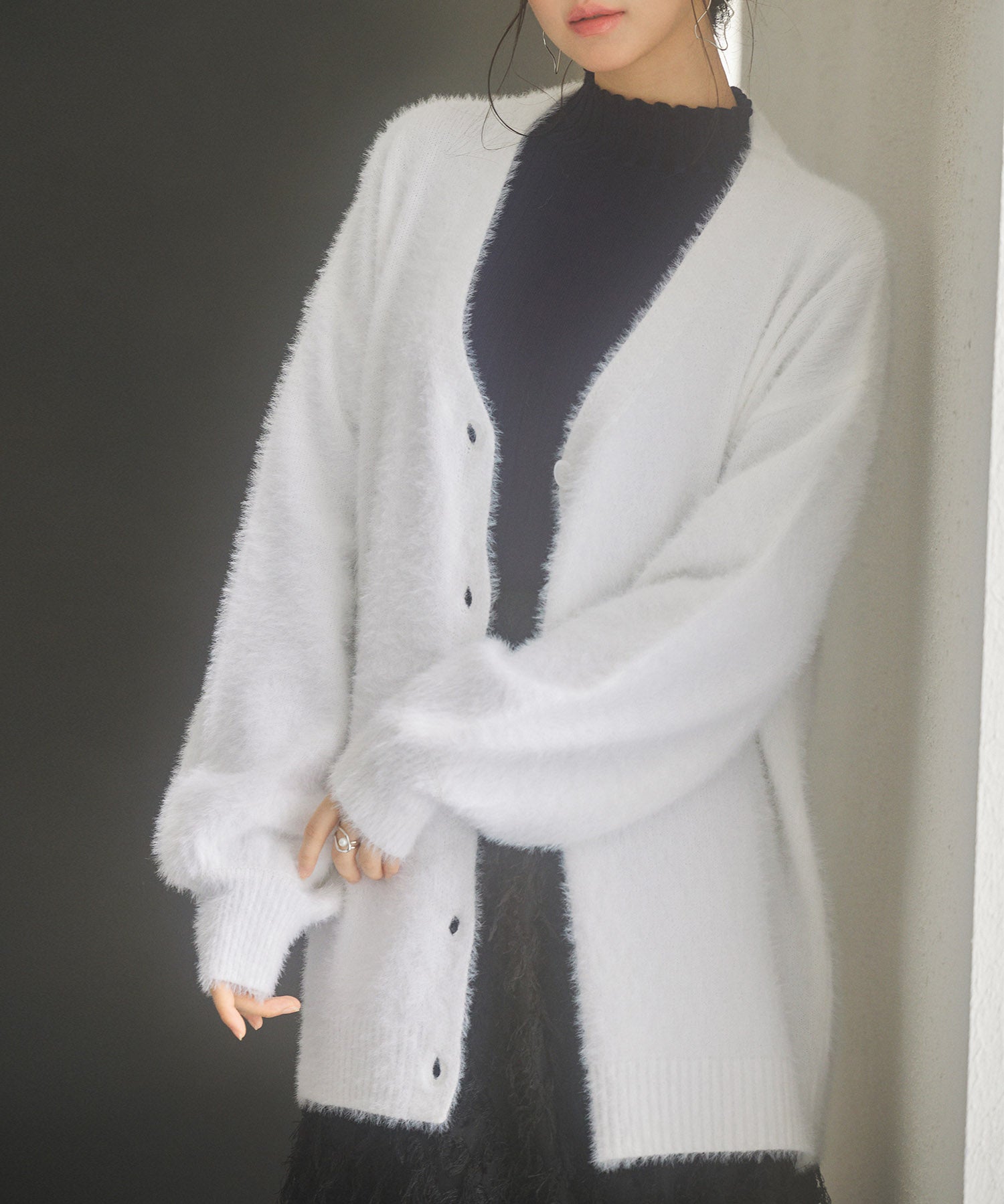 Vネックドロップショルダーシャギーカーディガンsdp8034 ホワイト