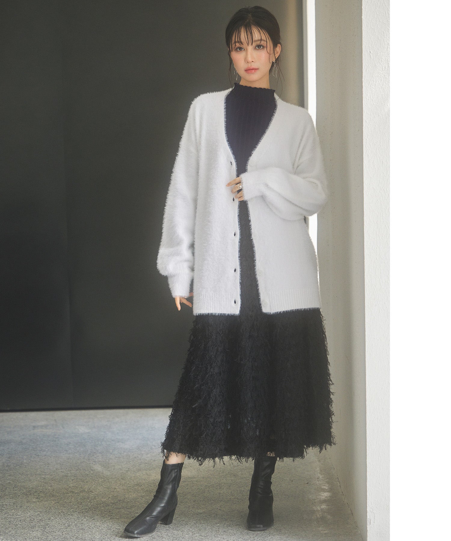 Vネックドロップショルダーシャギーカーディガンsdp8034 ホワイト