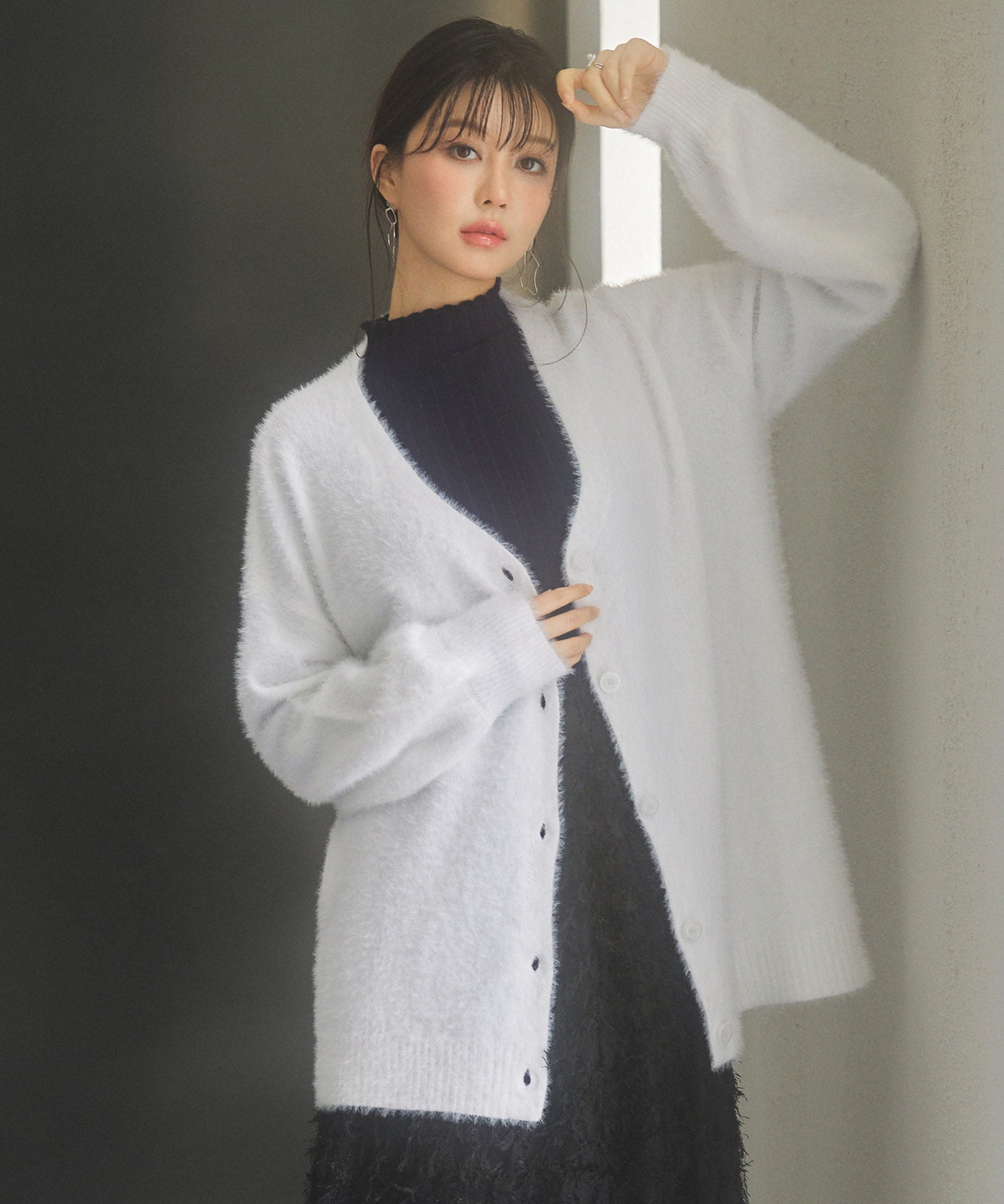 Vネックドロップショルダーシャギーカーディガンsdp8034 ホワイト