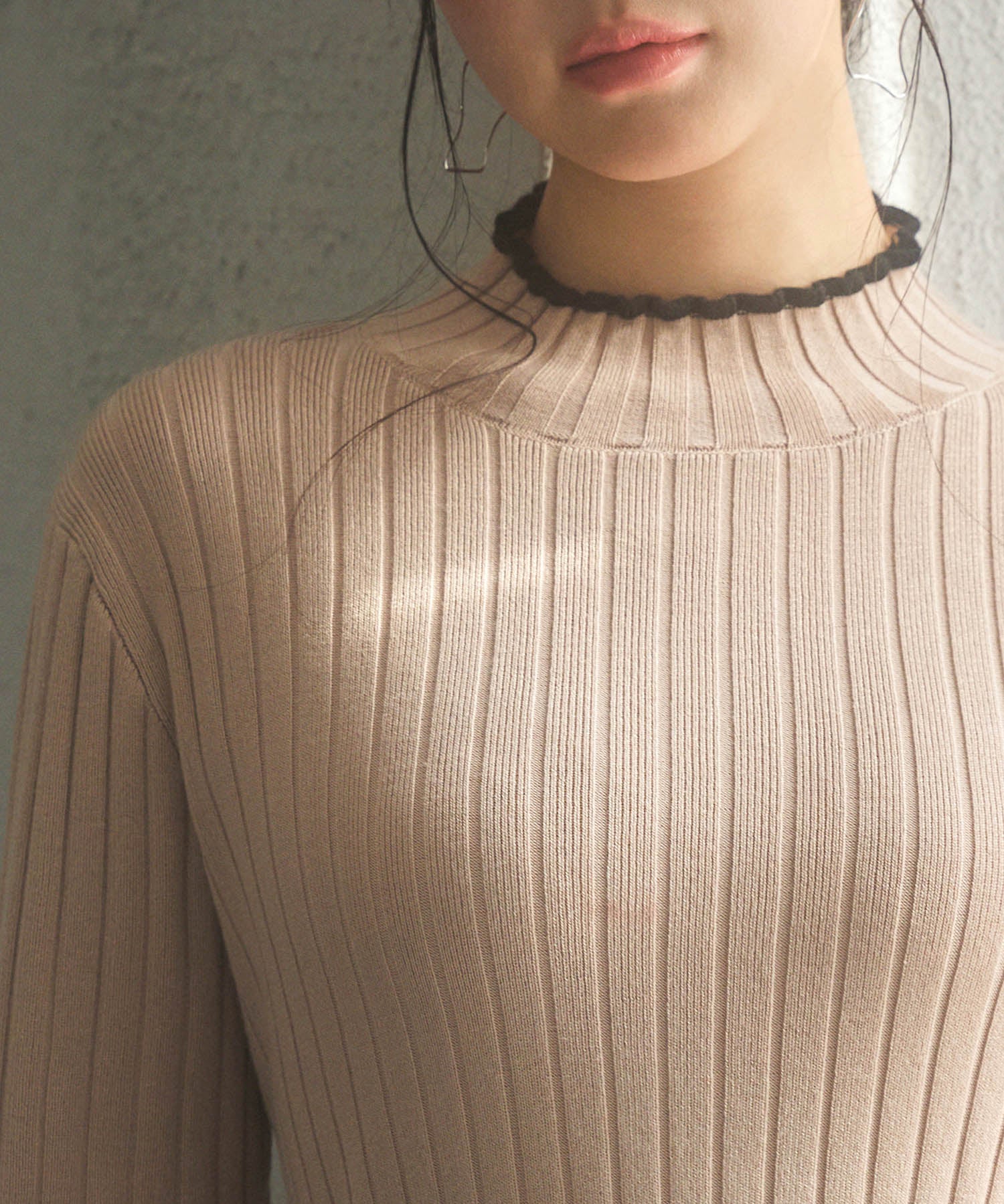 太めリブ編みプチハイネックニットプルオーバーsdp8037 ピンクベージュ