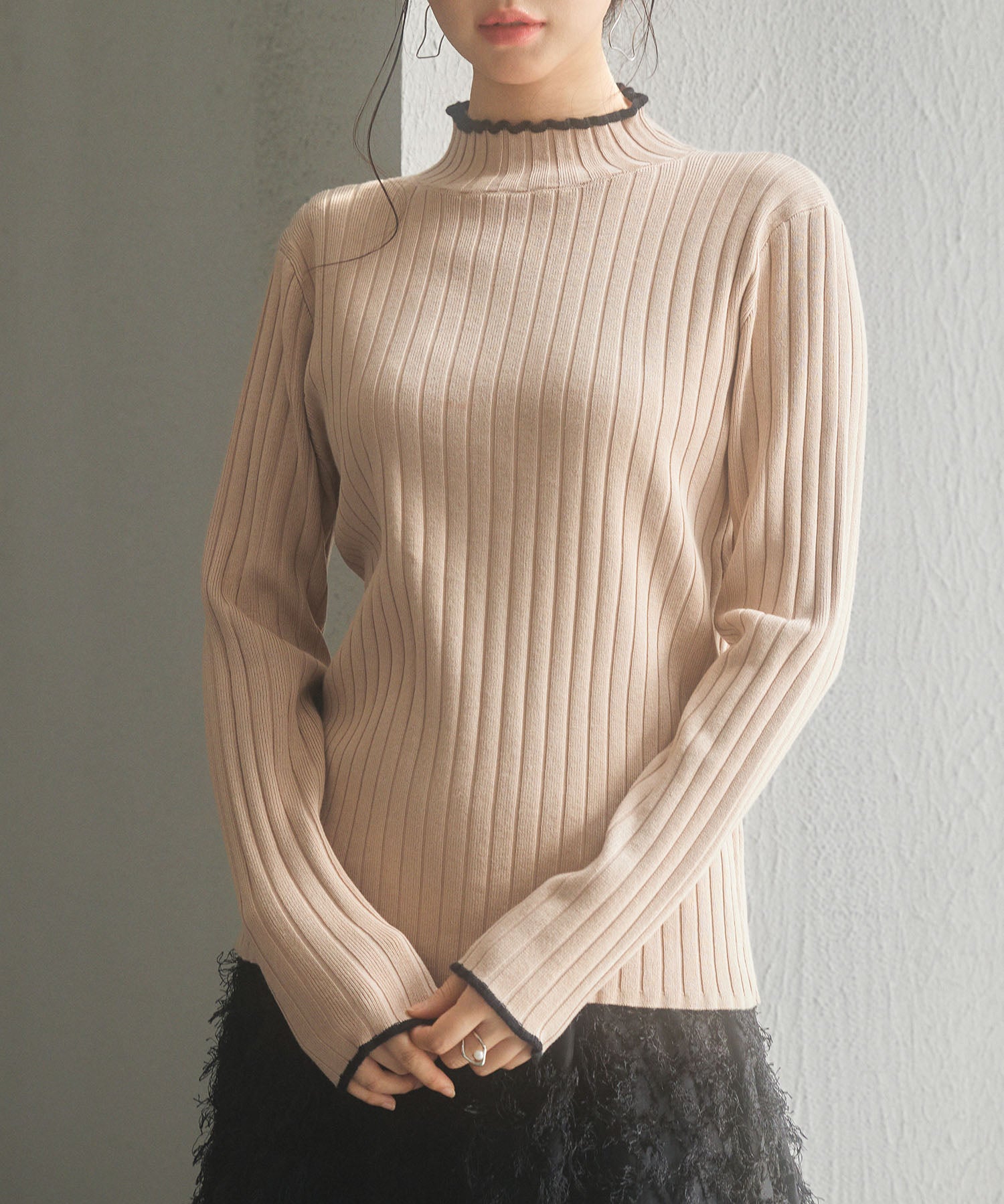 太めリブ編みプチハイネックニットプルオーバーsdp8037 ピンクベージュ