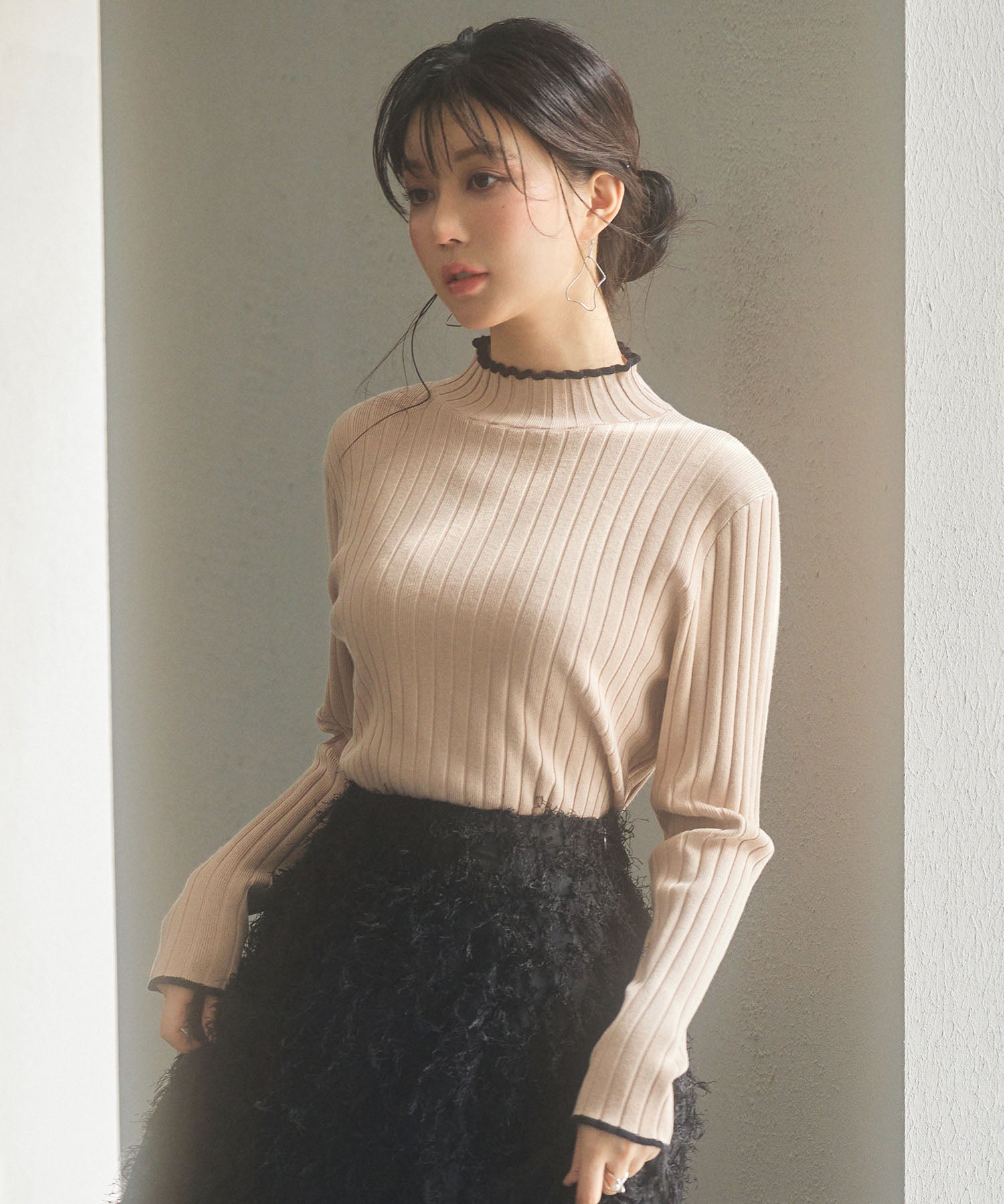 太めリブ編みプチハイネックニットプルオーバーsdp8037 ピンクベージュ