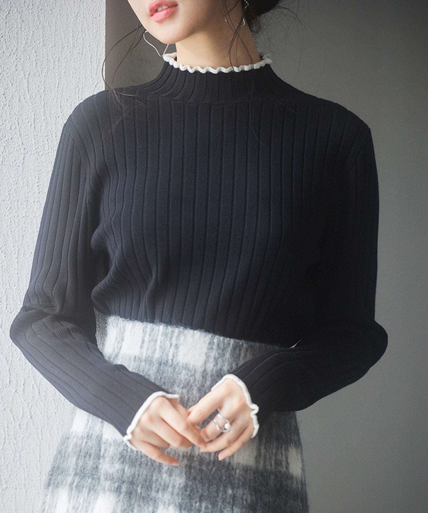 太めリブ編みプチハイネックニットプルオーバーsdp8037 ブラック