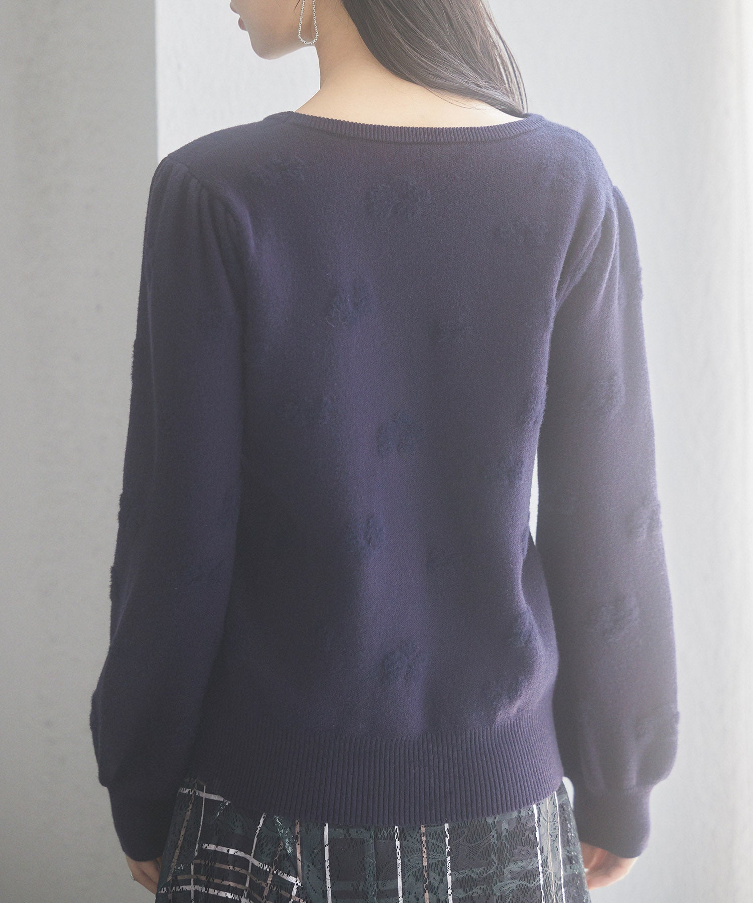 フラワーモチーフ裏起毛ニットプルオーバーsdp8038 ネイビー