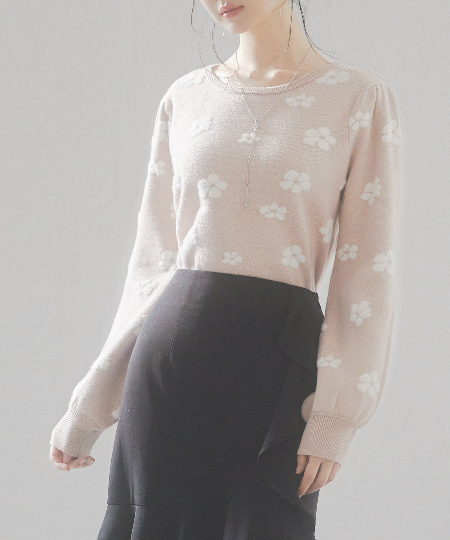 フラワーモチーフ裏起毛ニットプルオーバーsdp8038 ピンクベージュ