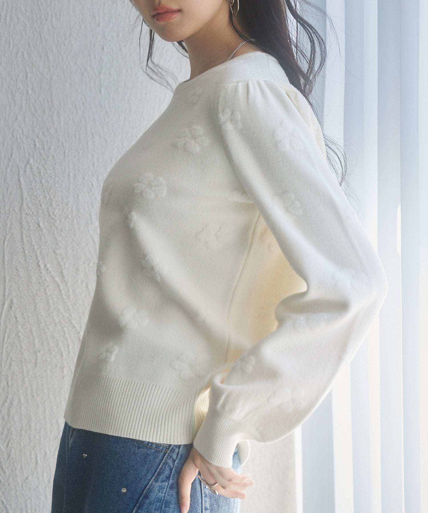 フラワーモチーフ裏起毛ニットプルオーバーsdp8038 アイボリー