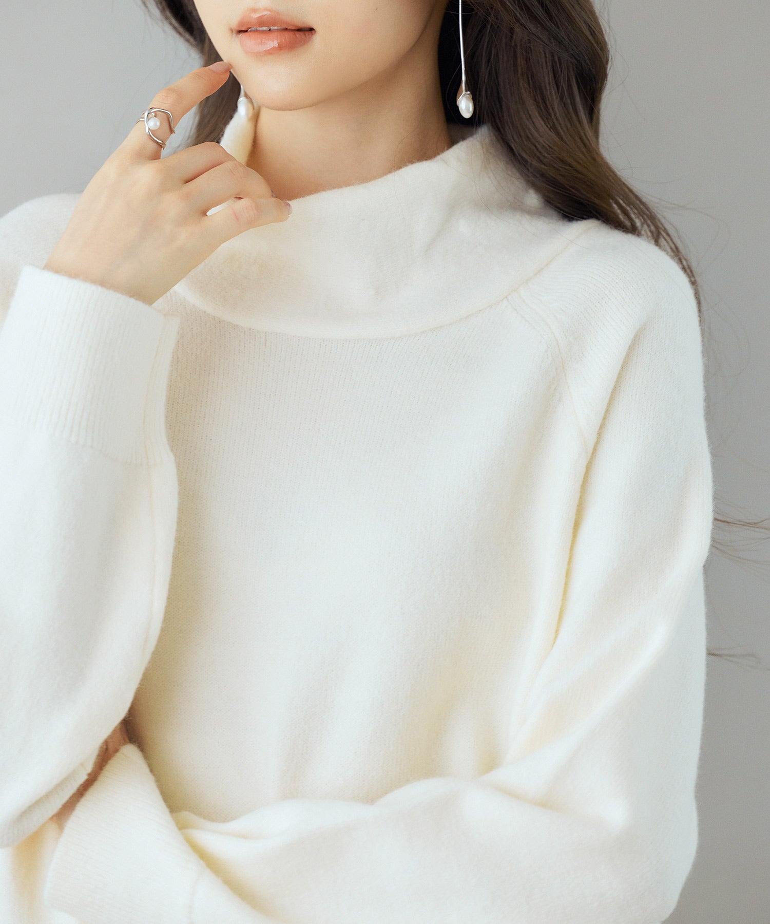 タートルネックニットプルオーバーsdp8045 アイボリー