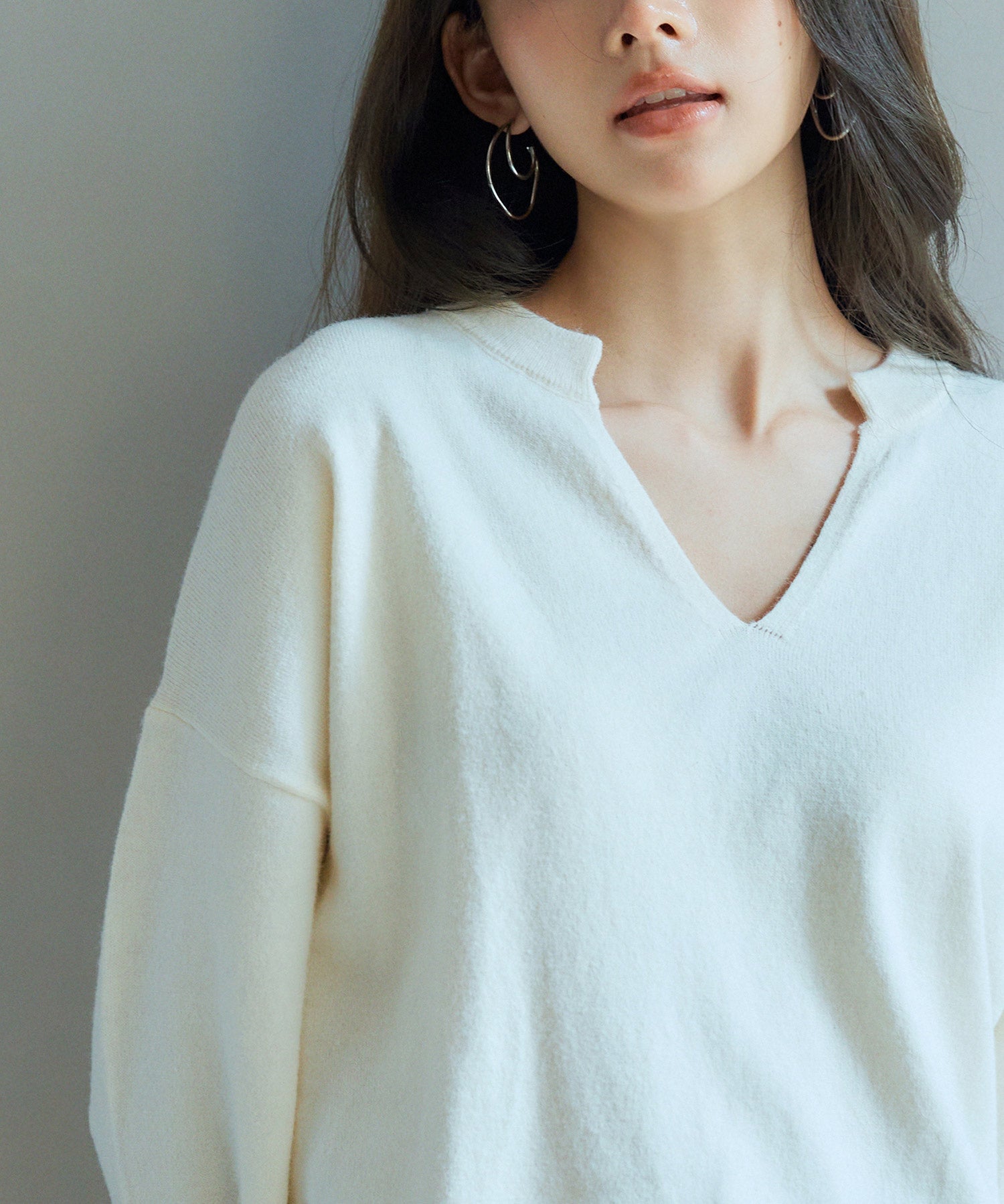 キーネックドロップショルダーニットsdp8047 アイボリー
