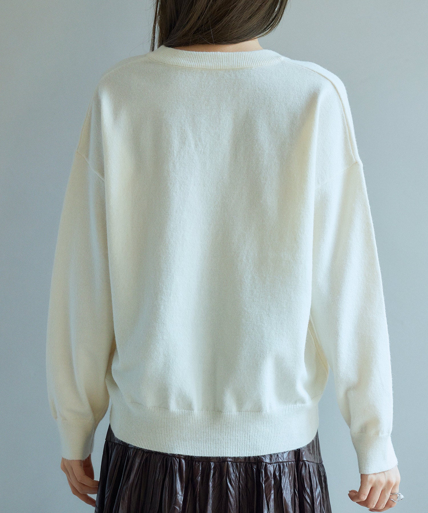 キーネックドロップショルダーニットsdp8047 アイボリー