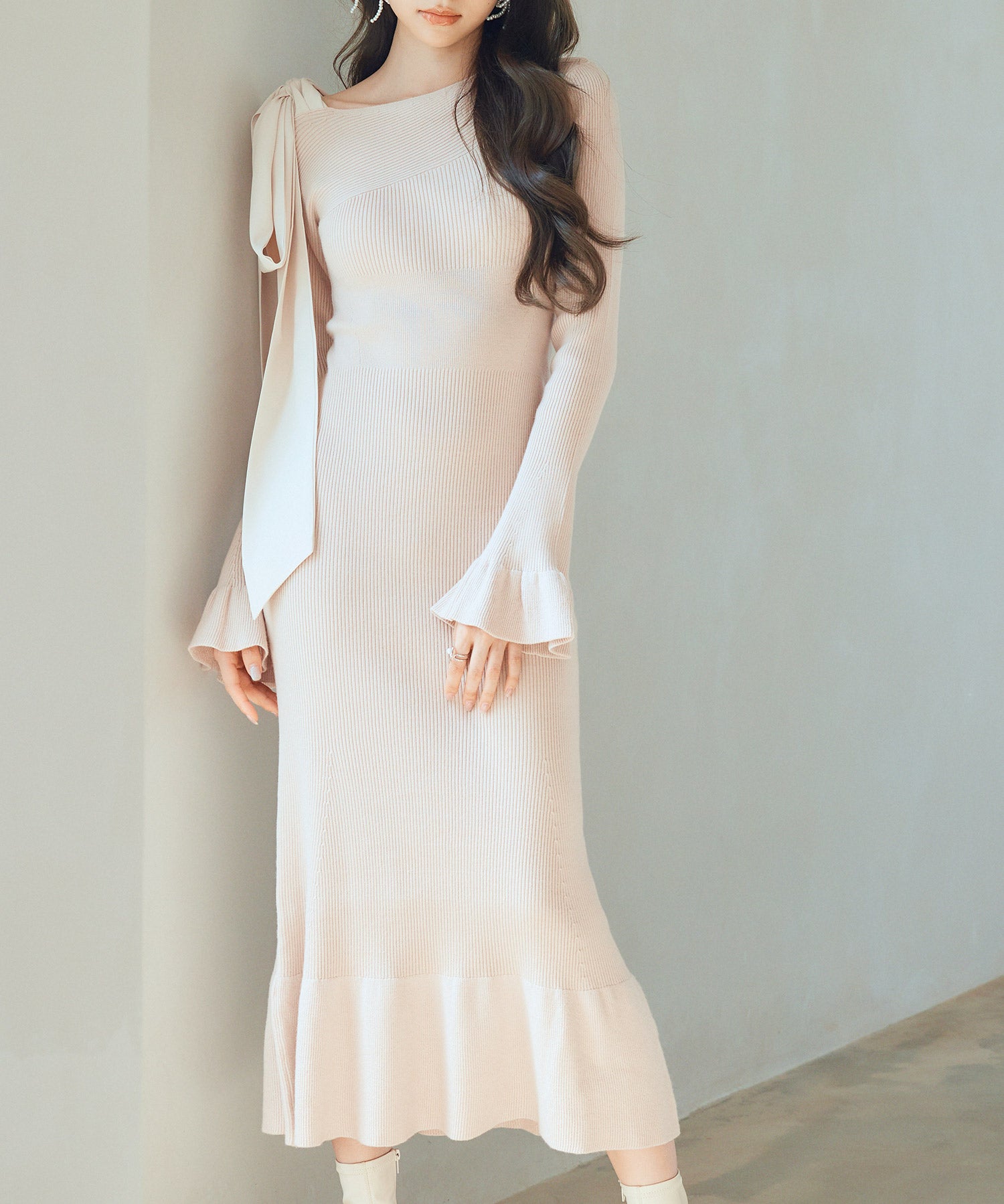 布帛とニットドッキングしたリボンワンピースsdp8050 ピンクベージュ