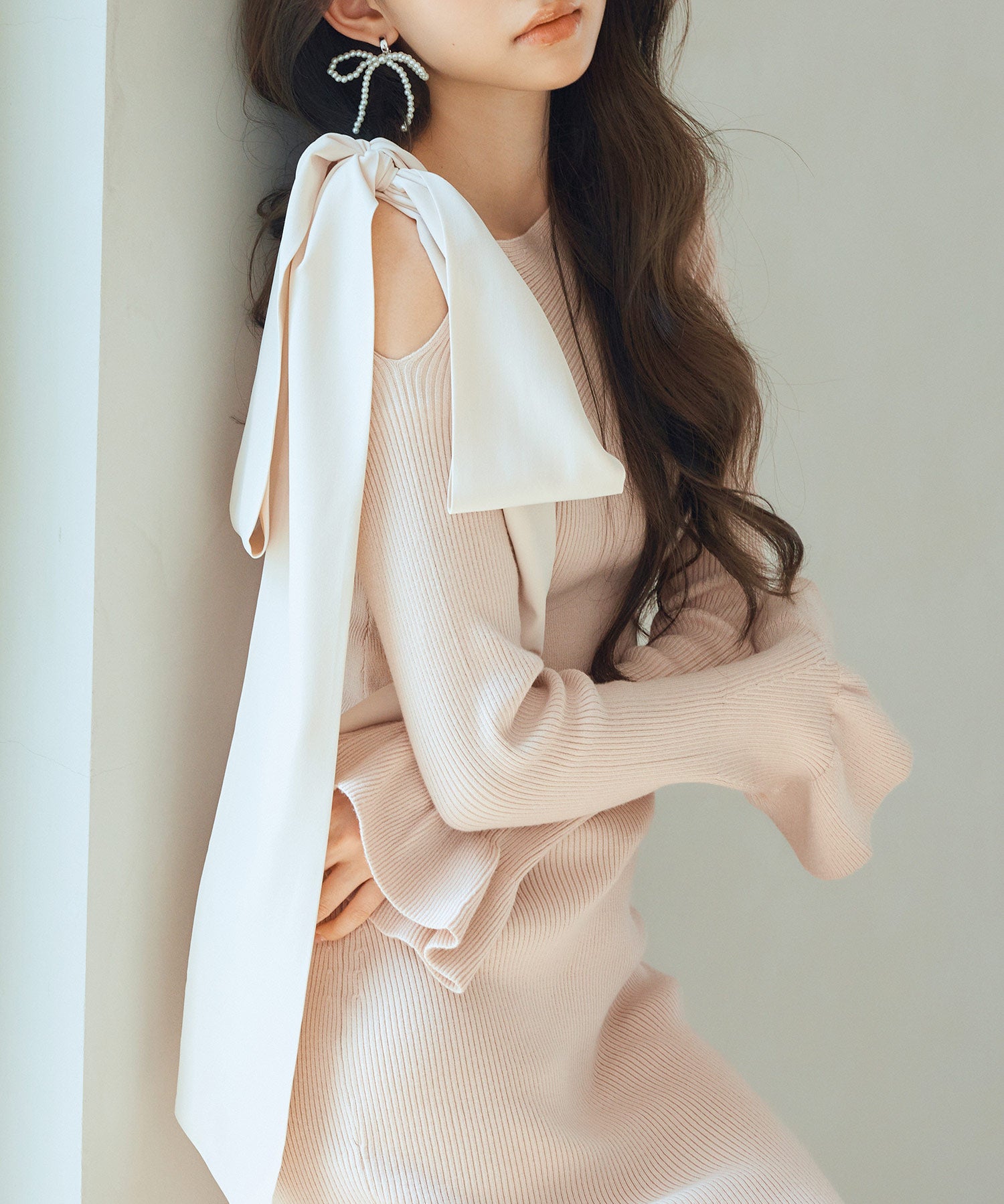 布帛とニットドッキングしたリボンワンピースsdp8050 ピンクベージュ