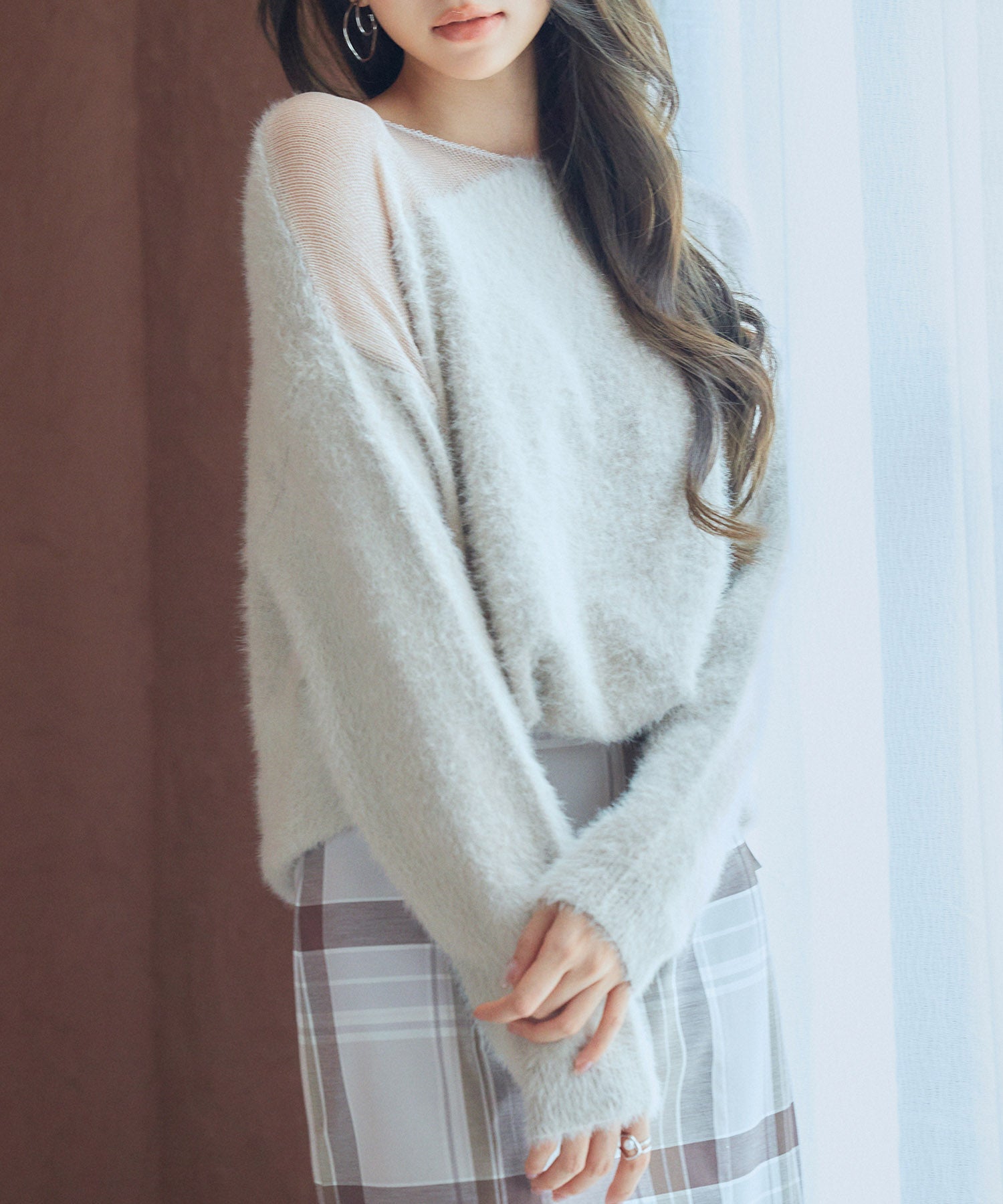 前後2wayふわふわシャギー素材ニットsdp8051 グレイッシュベージュ