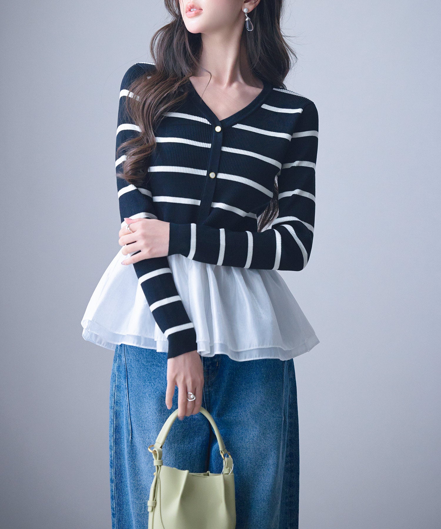 ぺプラム裾ドッキングニットプルオーバーsdp8053 ブラック×ホワイト