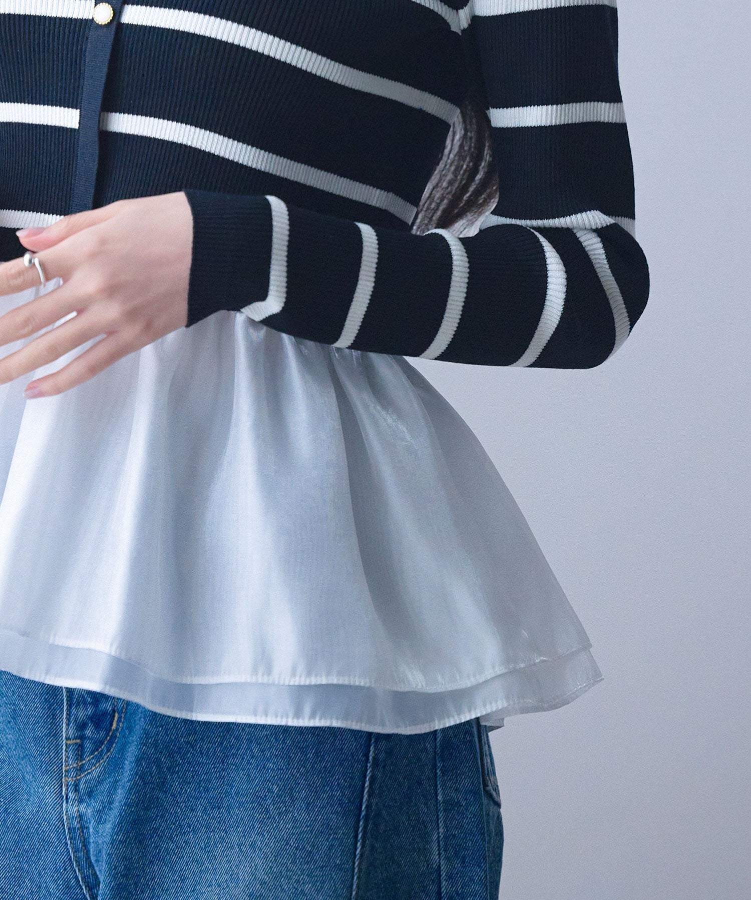 ぺプラム裾ドッキングニットプルオーバーsdp8053 ブラック×ホワイト