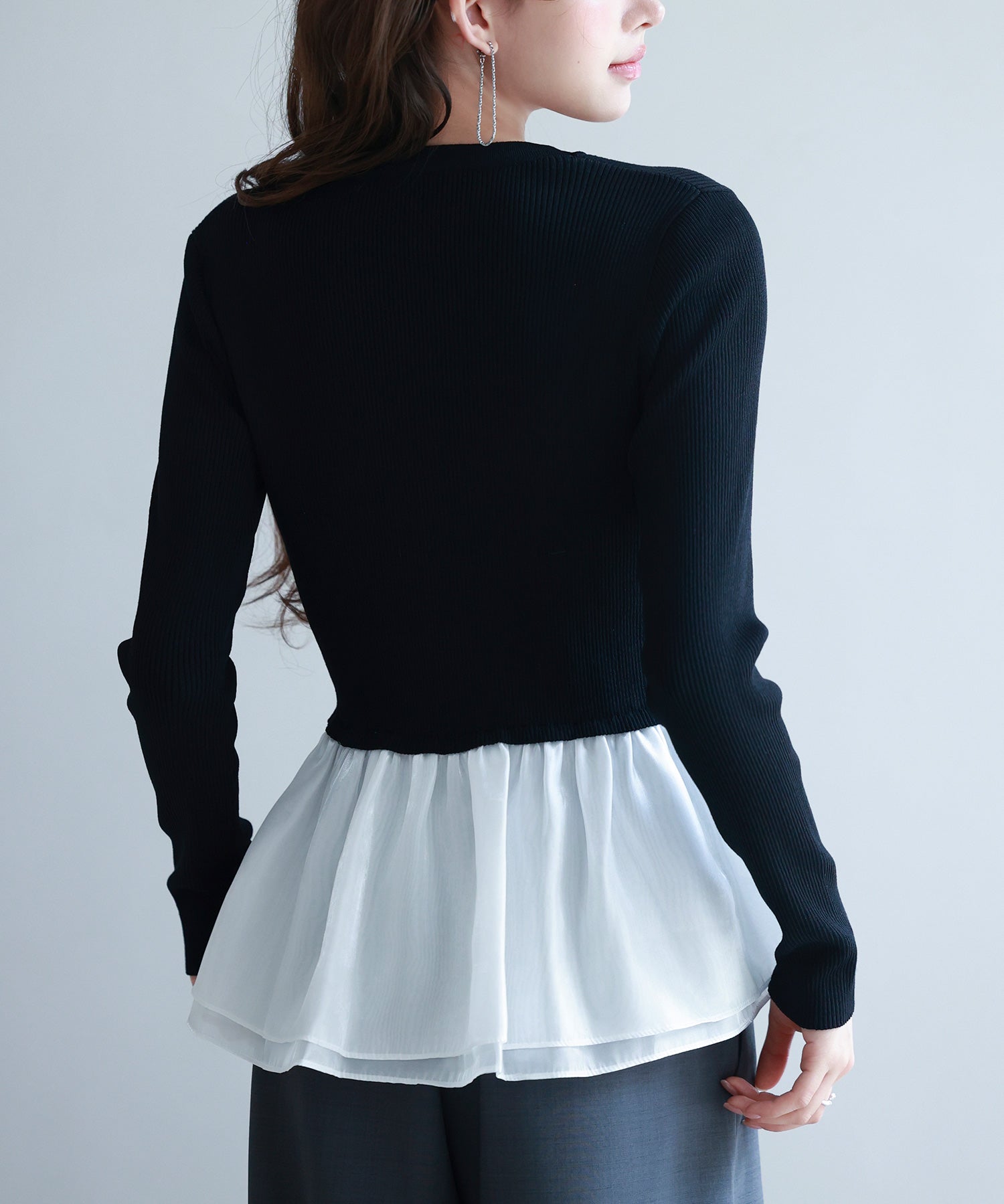 ぺプラム裾ドッキングニットプルオーバーsdp8053