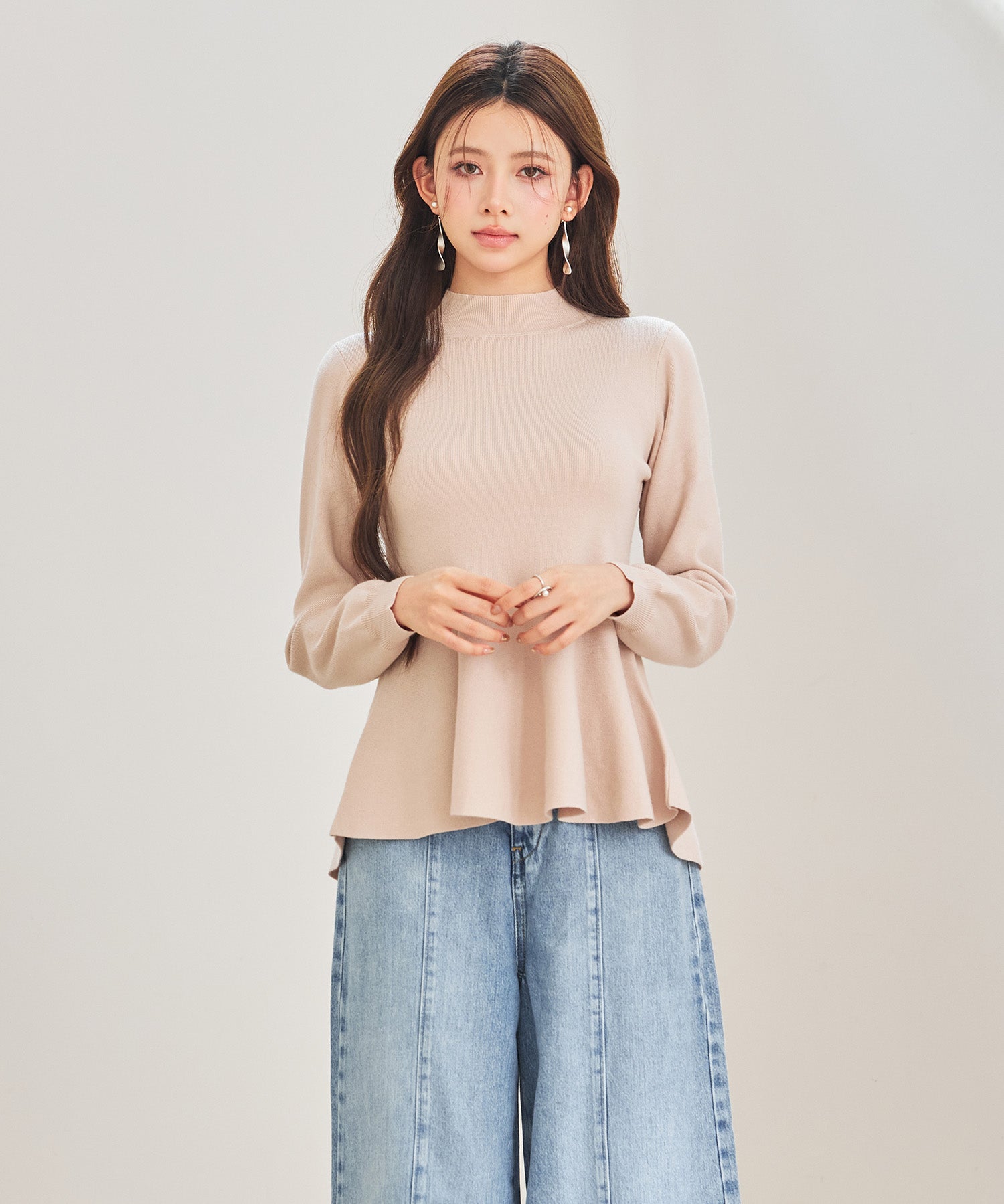 モックネックペプラムニットトップスsdp8066 ベージュ