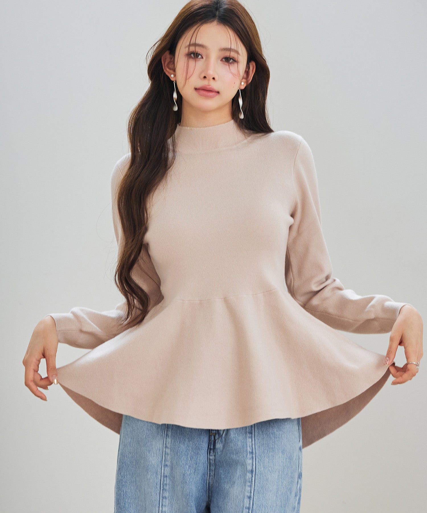モックネックペプラムニットトップスsdp8066 ベージュ