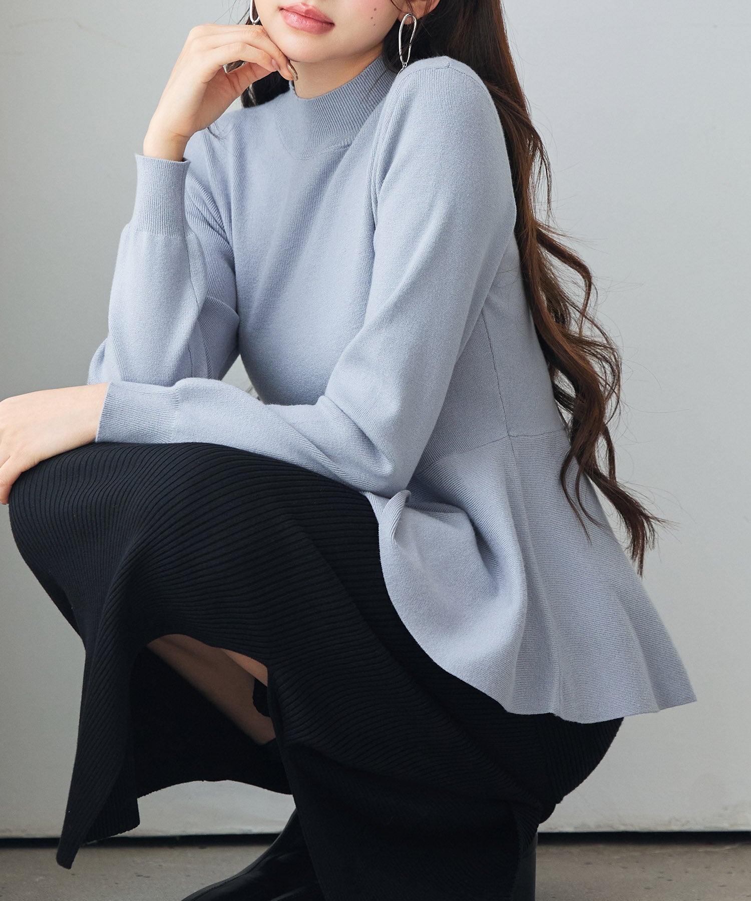 モックネックペプラムニットトップスsdp8066 ブルーグレー