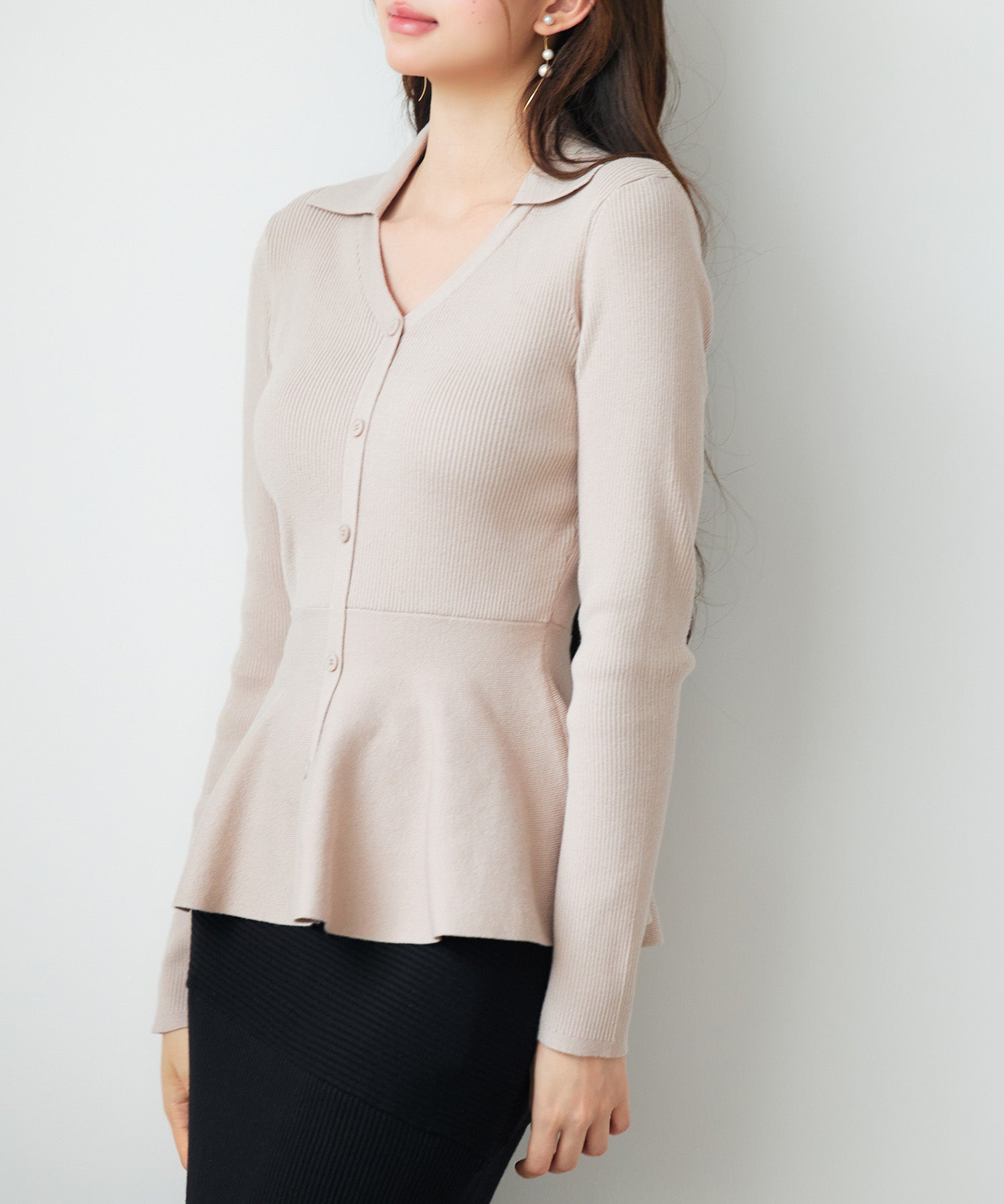 スキッパー・カラーペプラムニットトッブスsdp8067 ベージュ