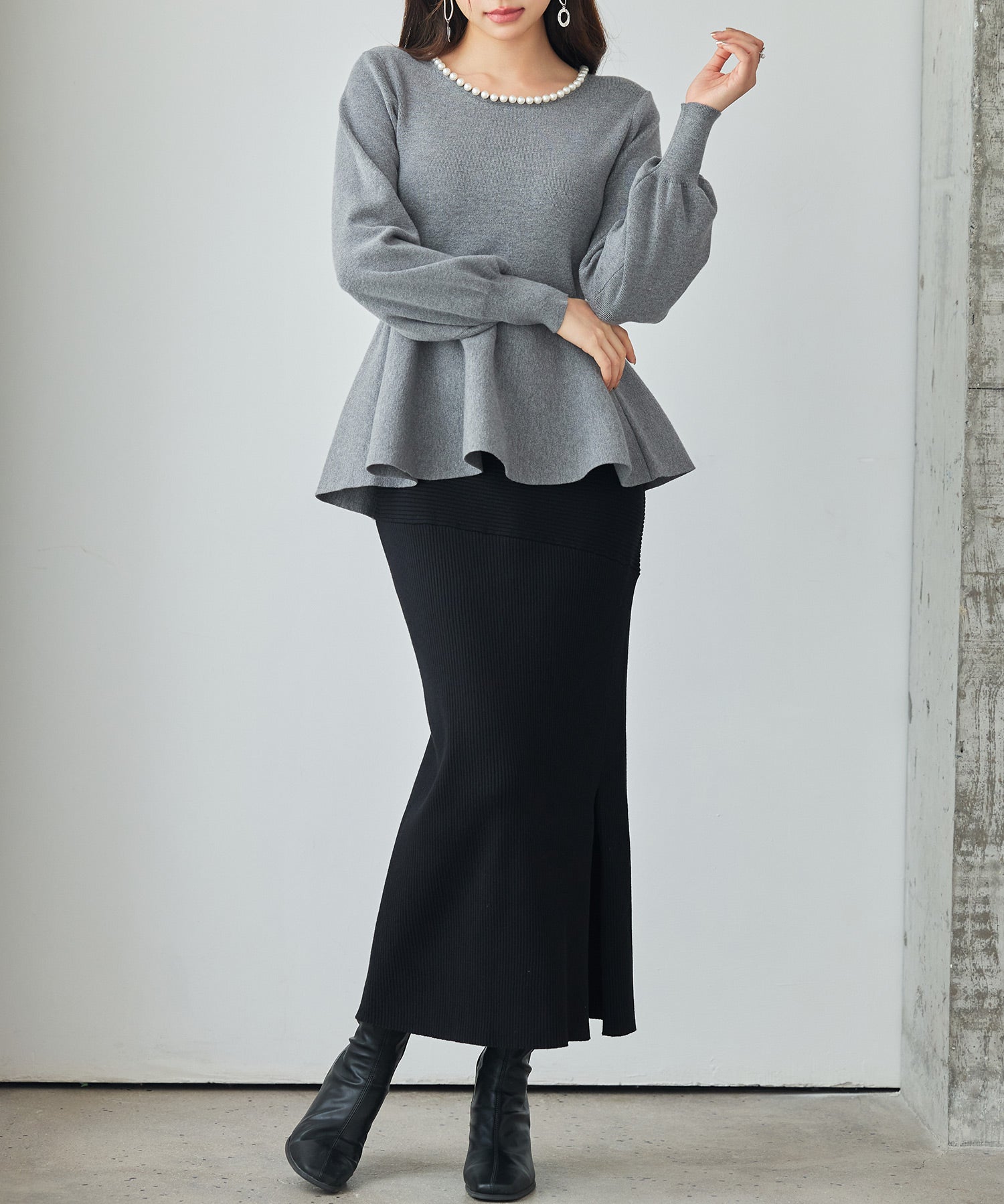 パール付きニットペプラムプルオーバーsdp8068 グレー