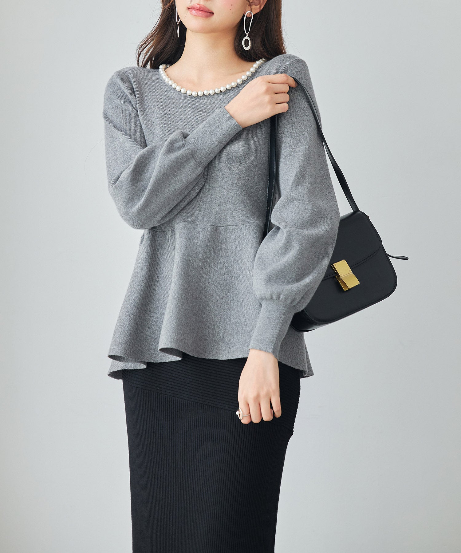 パール付きニットペプラムプルオーバーsdp8068 グレー