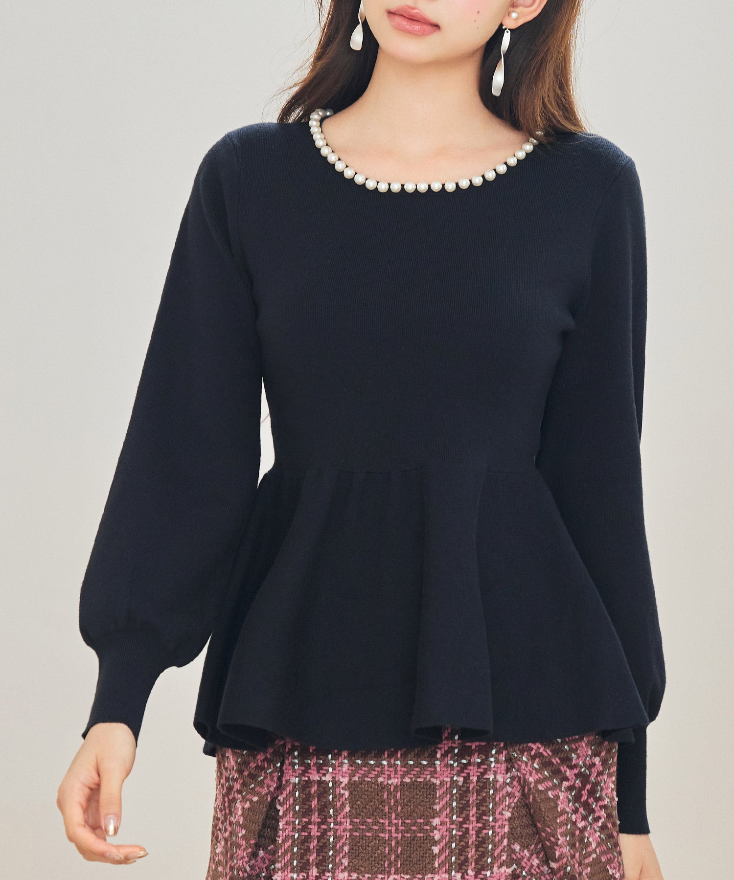 パール付きニットペプラムプルオーバーsdp8068-103-8