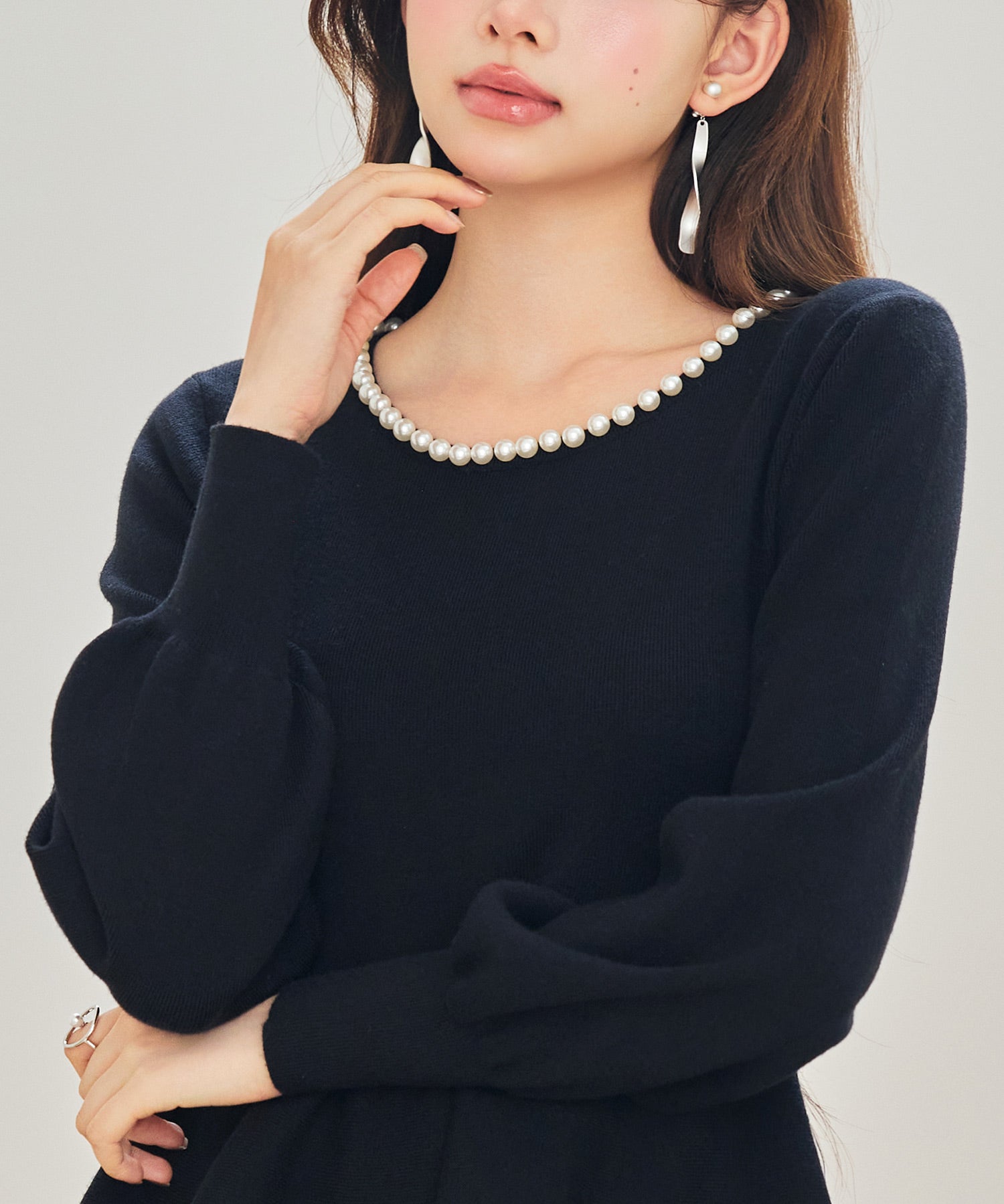 パール付きニットペプラムプルオーバーsdp8068 ブラック