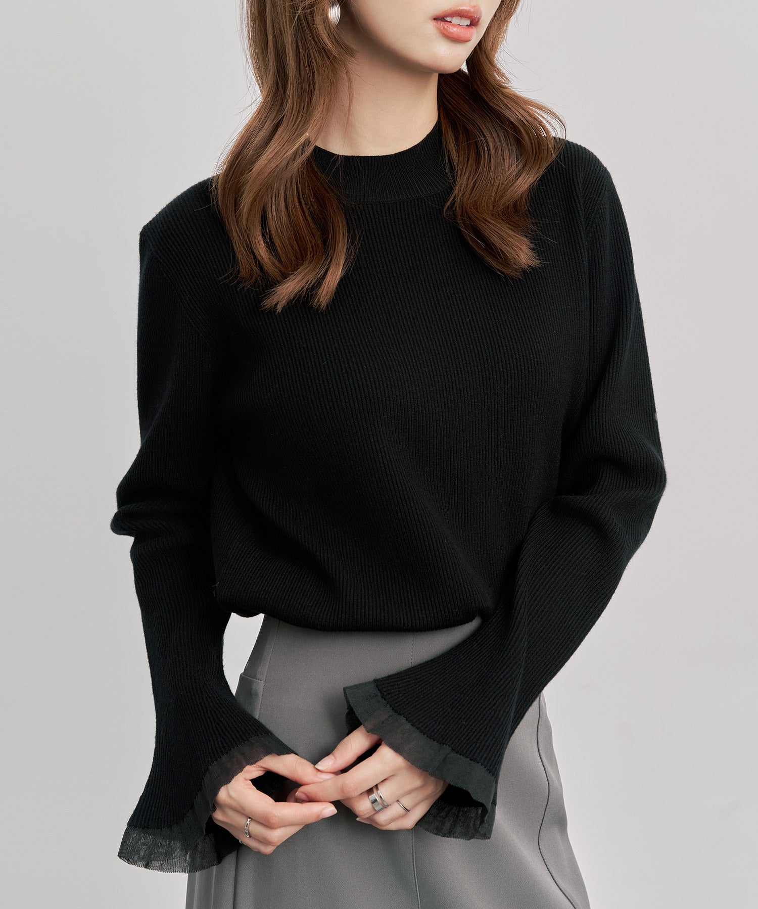 袖口シアフリル付きリブ編みニットトップス
sdp8070-102-8