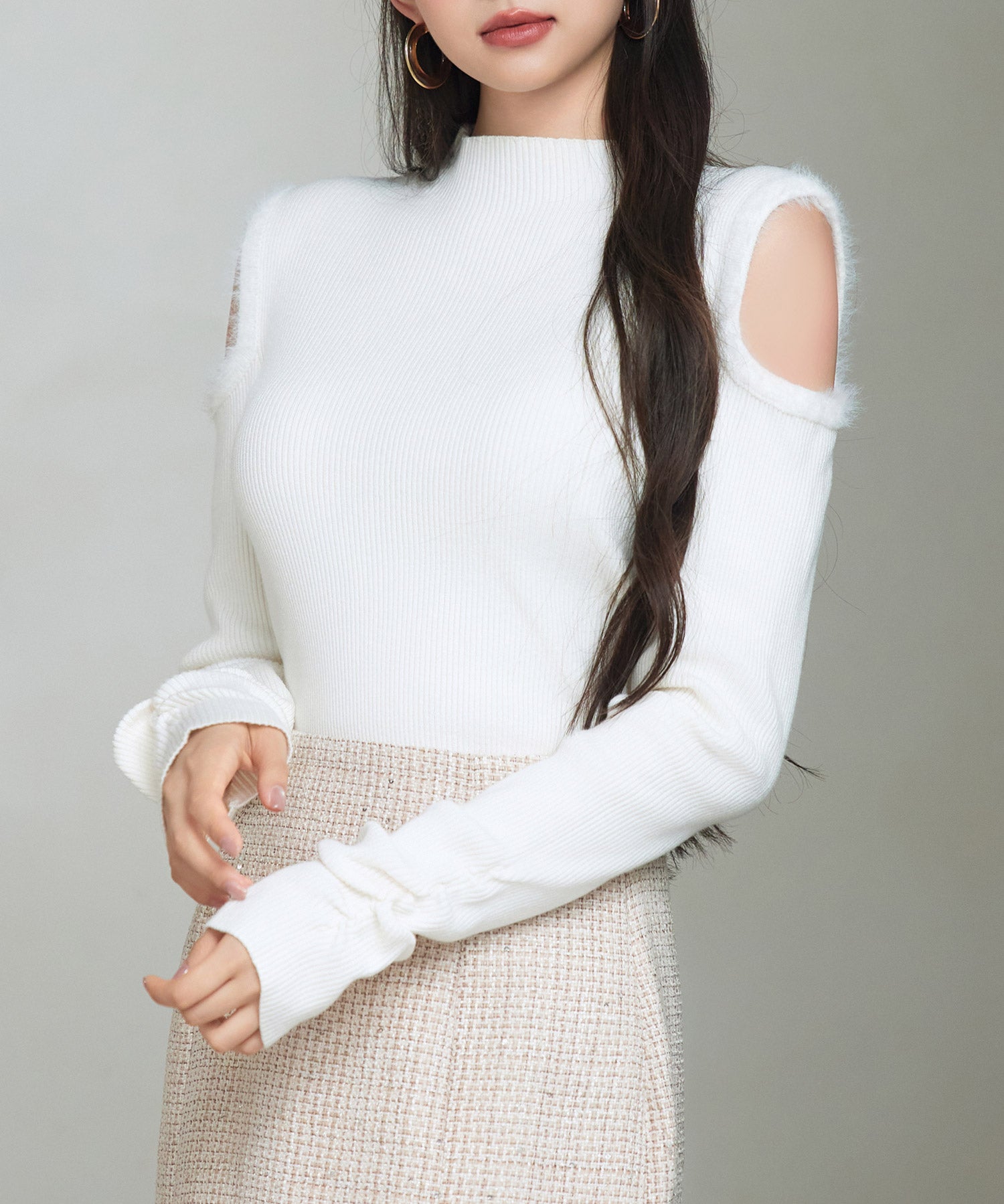 カットアウェイ・ショルダーボトルネックリブニットsdp8073 アイボリー