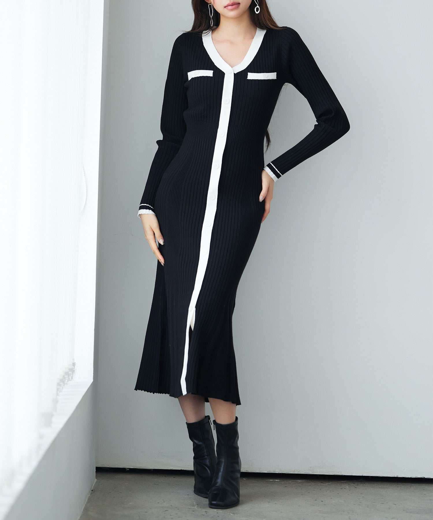 配色リブ編みニットミディ丈ワンピースsdp8116 ブラック