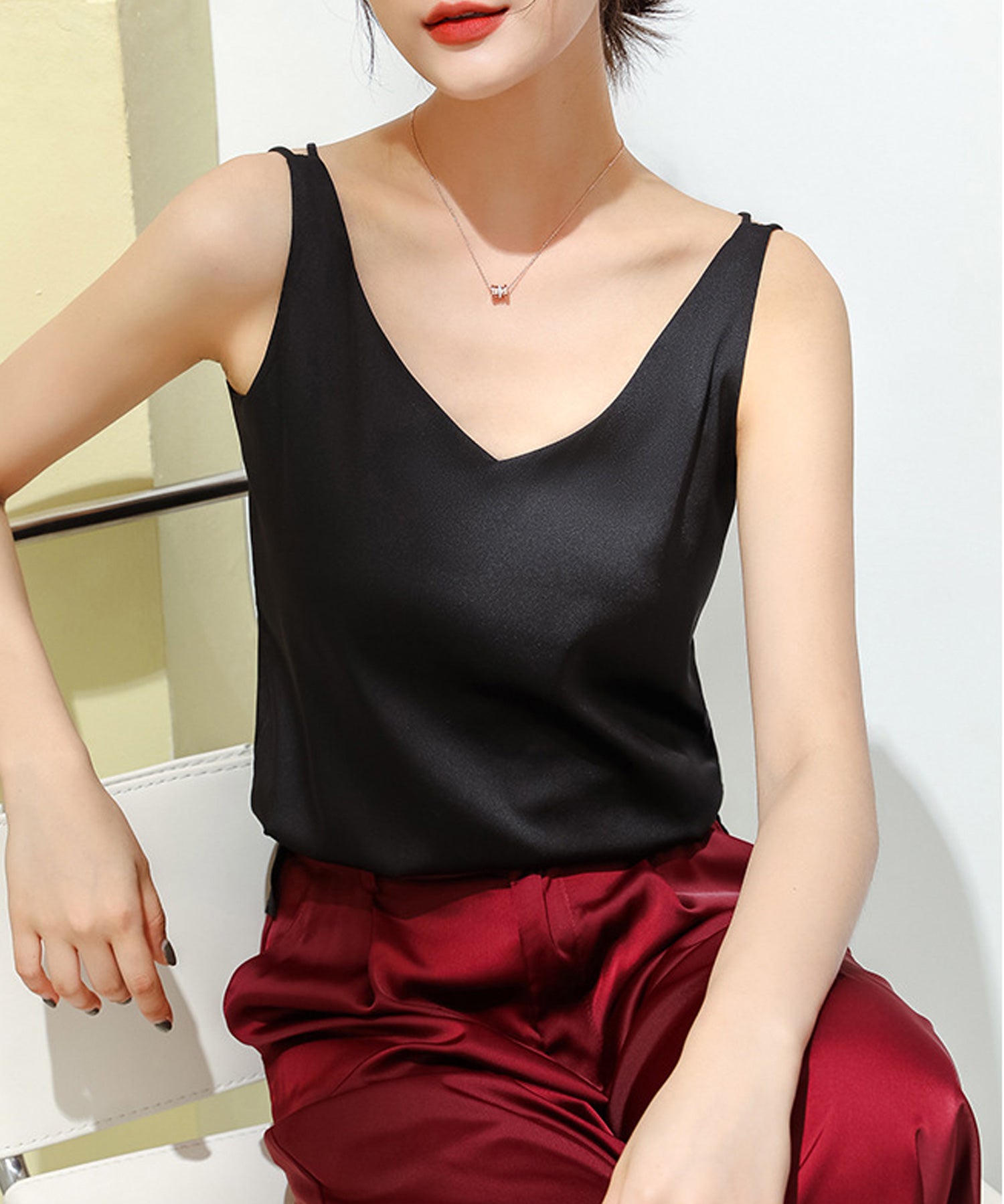 シルクタッチ光沢感ノースリーブトップスsdpalrd09 ブラック