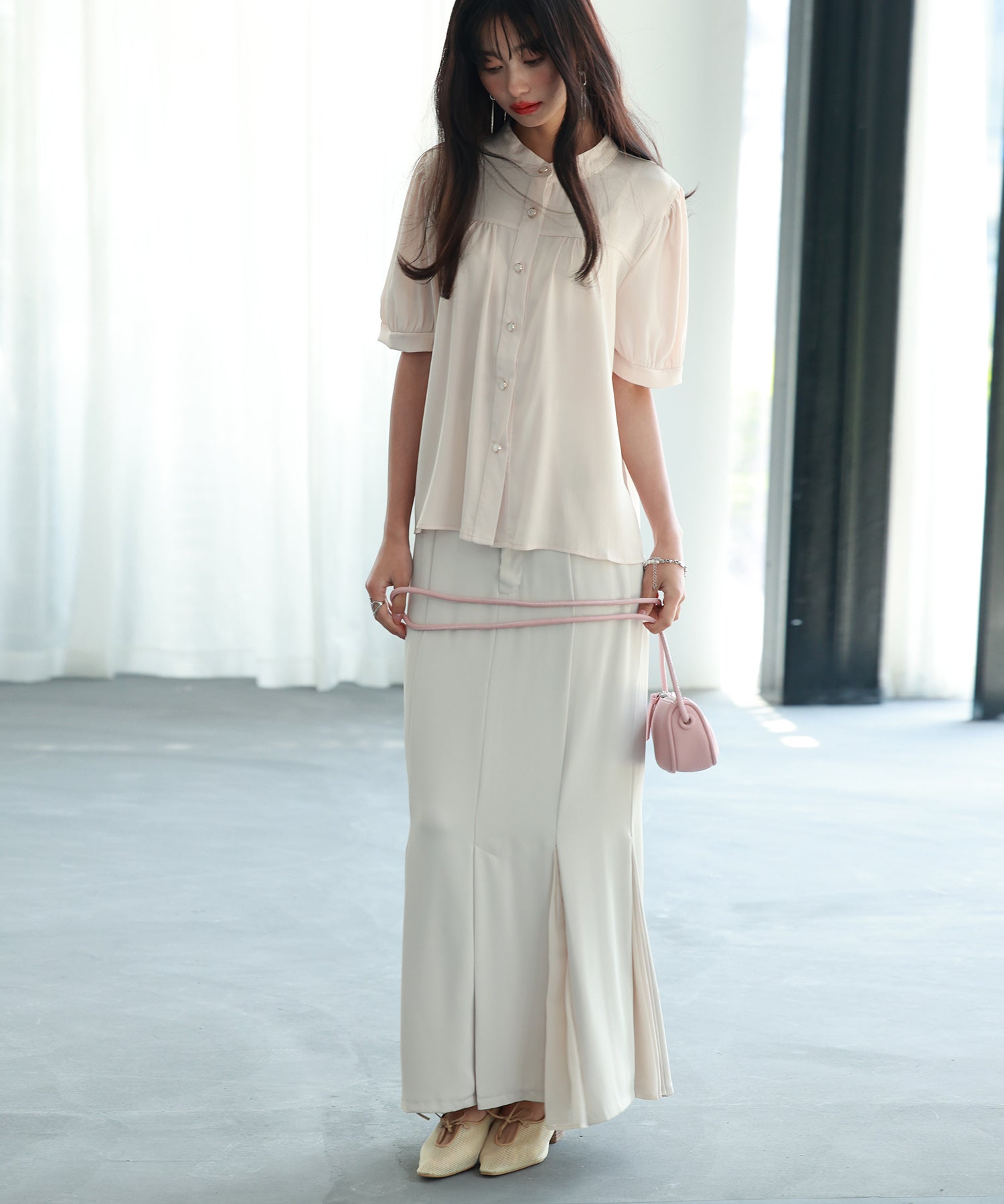 ギャザースリーブスタンドカラー半袖シャツsdphxz1048 ベージュ