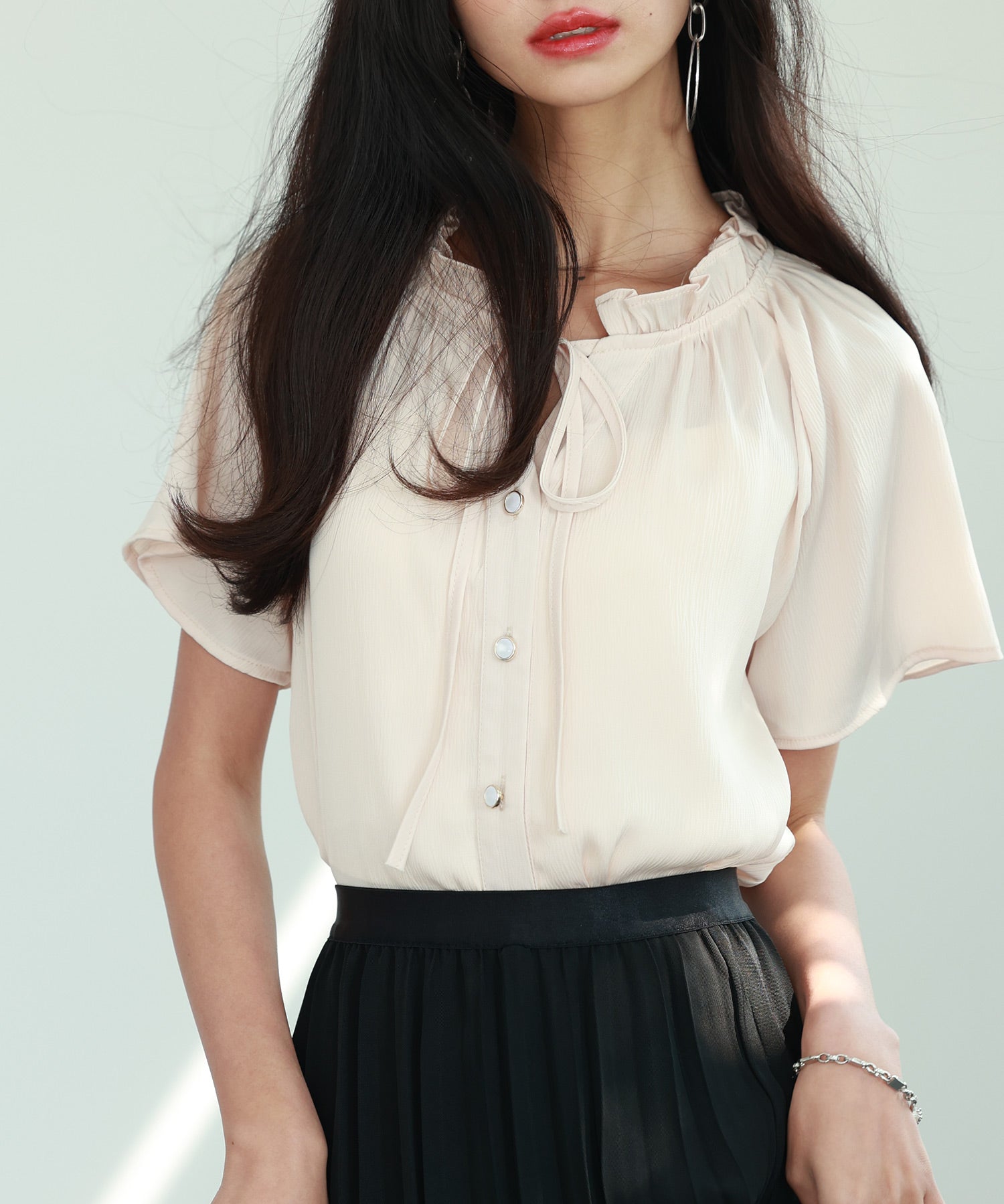 リボンフリルカラー半袖シャツトップスsdphxz1050 ベージュ